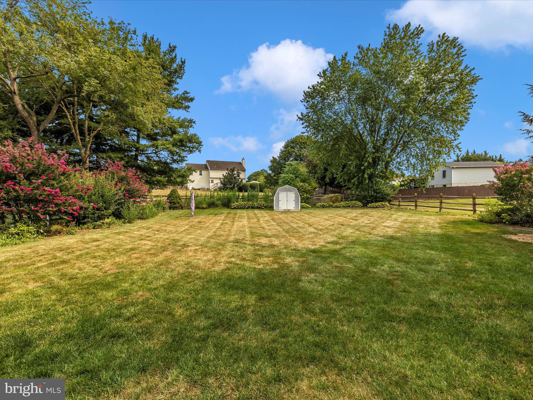 FOUNTAIN ROCK MANOR - Residential