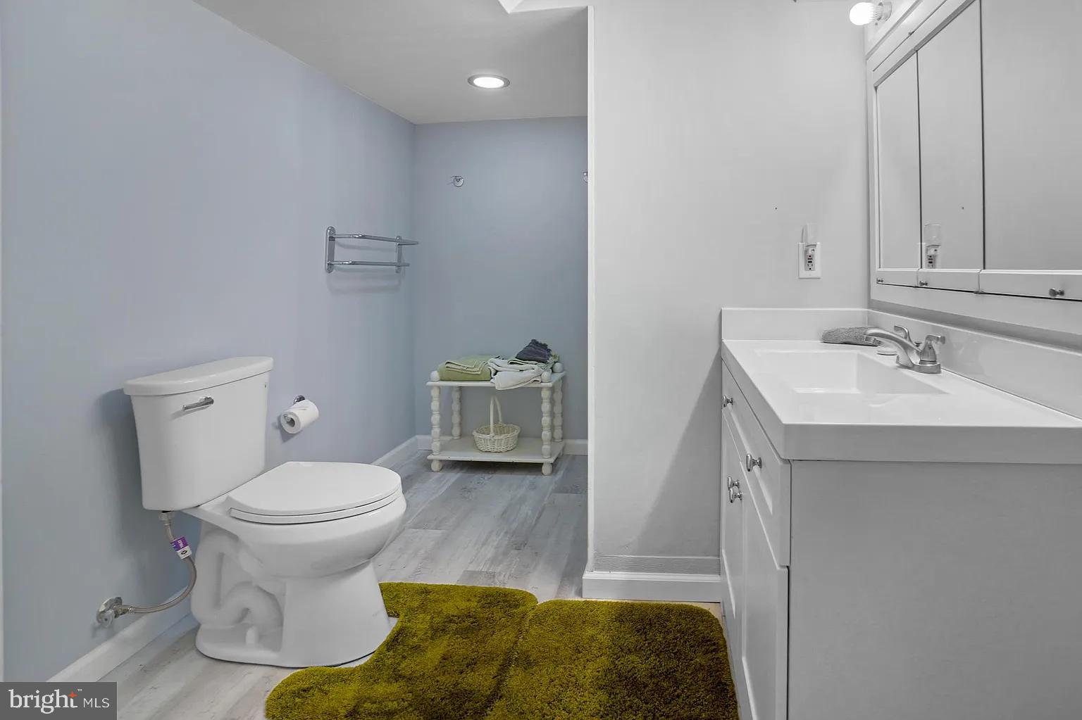 RUTLAND ESTATES - Residential Lease