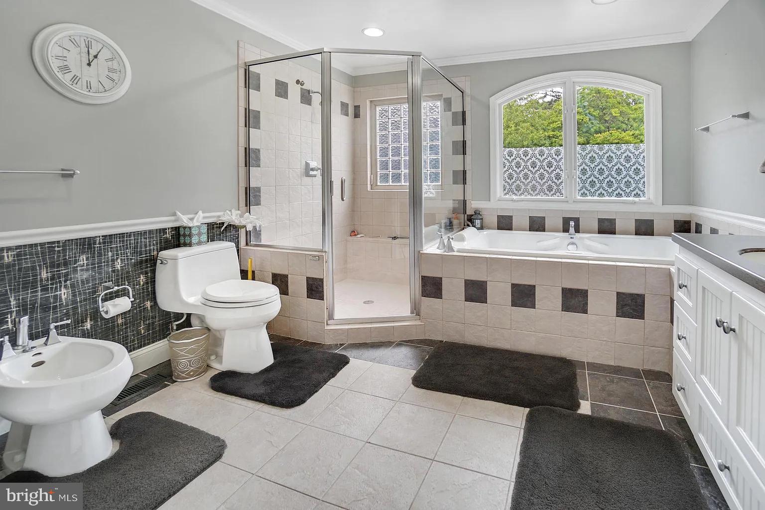 RUTLAND ESTATES - Residential Lease