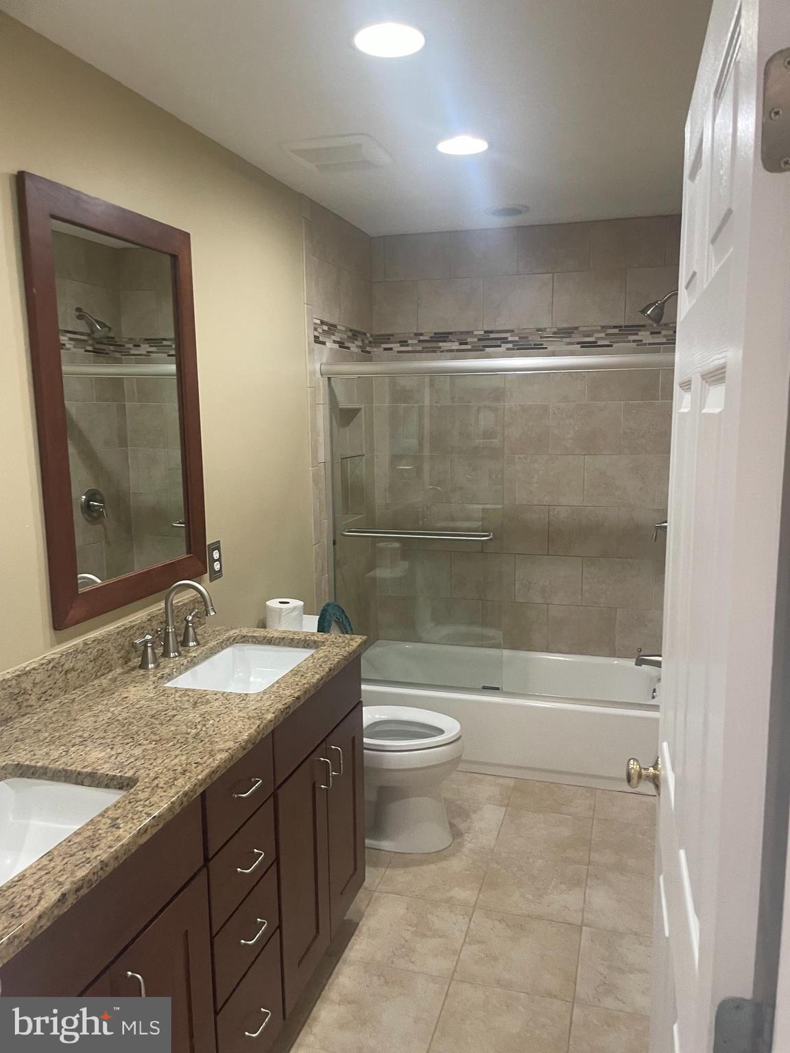 CLEARVIEW ESTS - Residential Lease