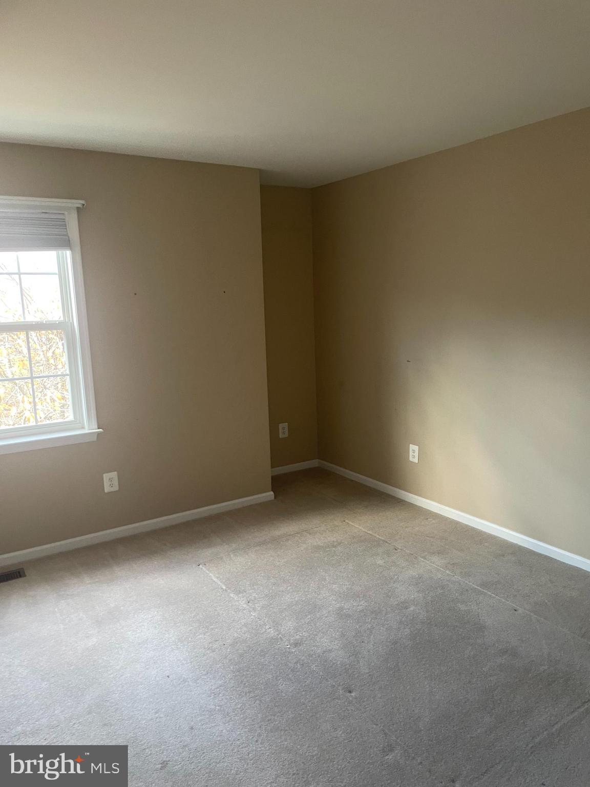 CLEARVIEW ESTS - Residential Lease