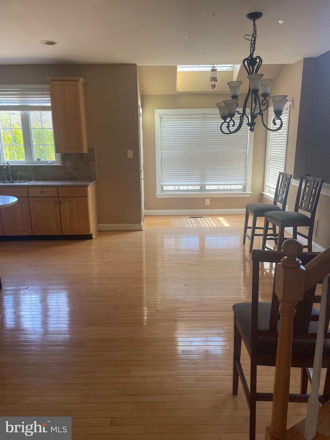 CLEARVIEW ESTS - Residential Lease