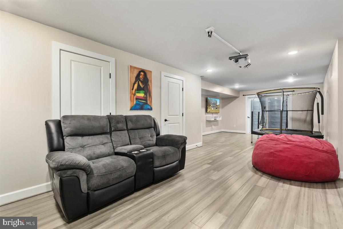 FLEETWOOD FARM - Residential