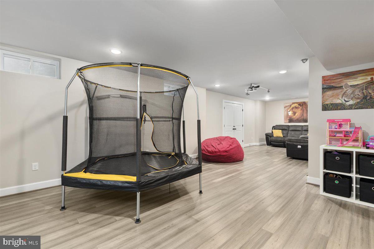 FLEETWOOD FARM - Residential