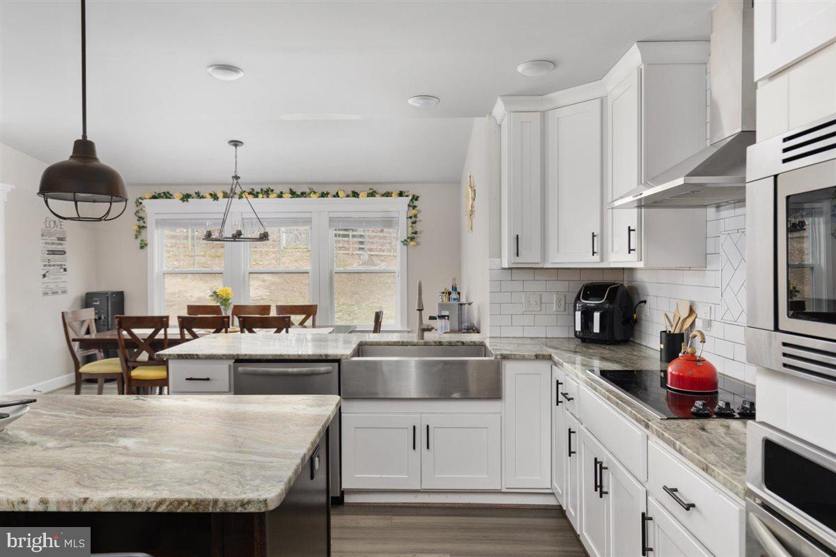 FLEETWOOD FARM - Residential