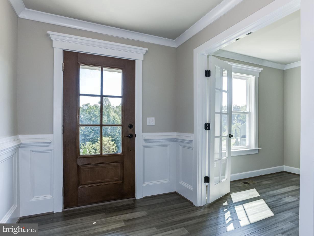 31 FLEETWOOD FARM LANE