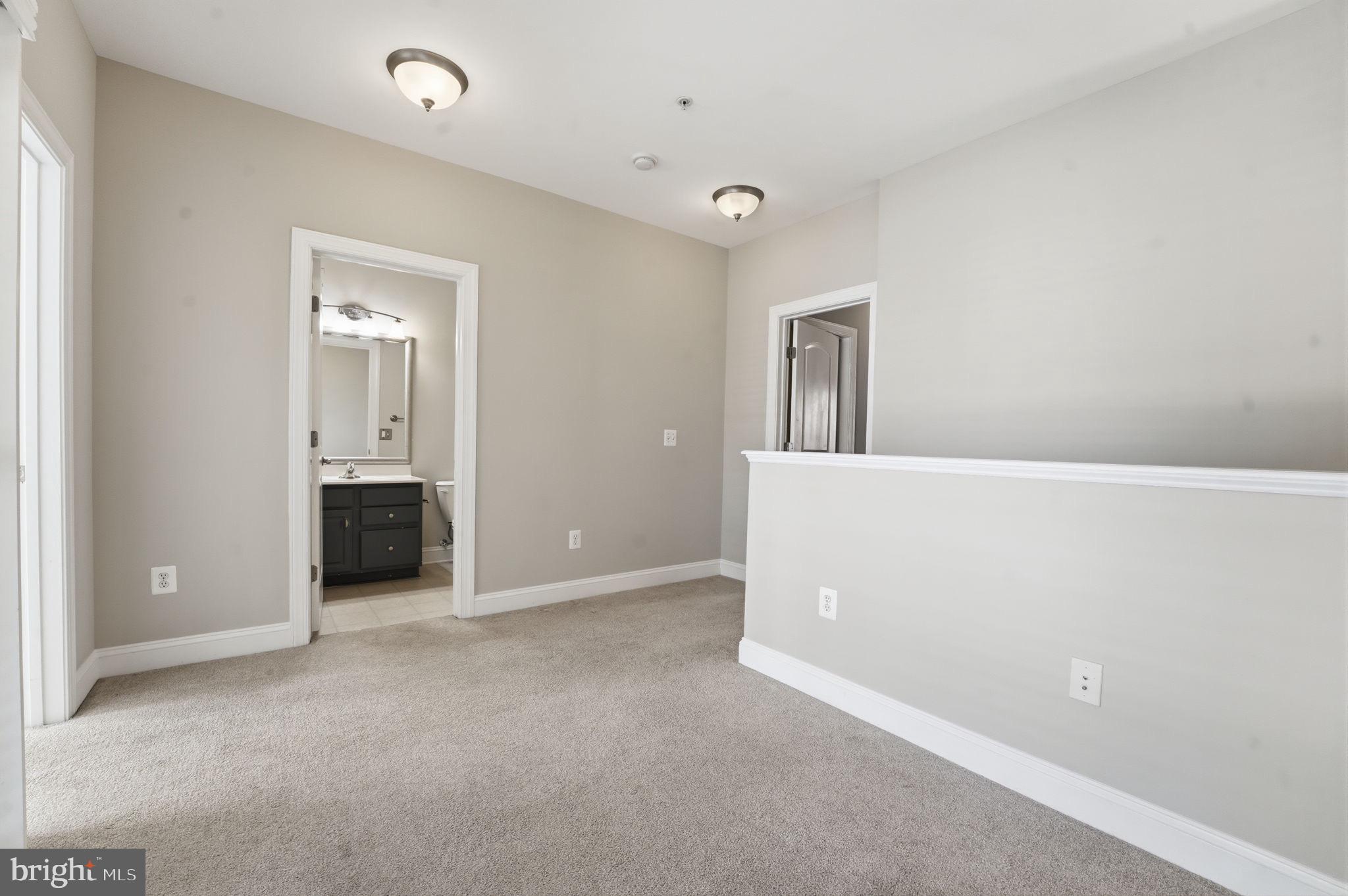 POTOMAC CLUB - Residential