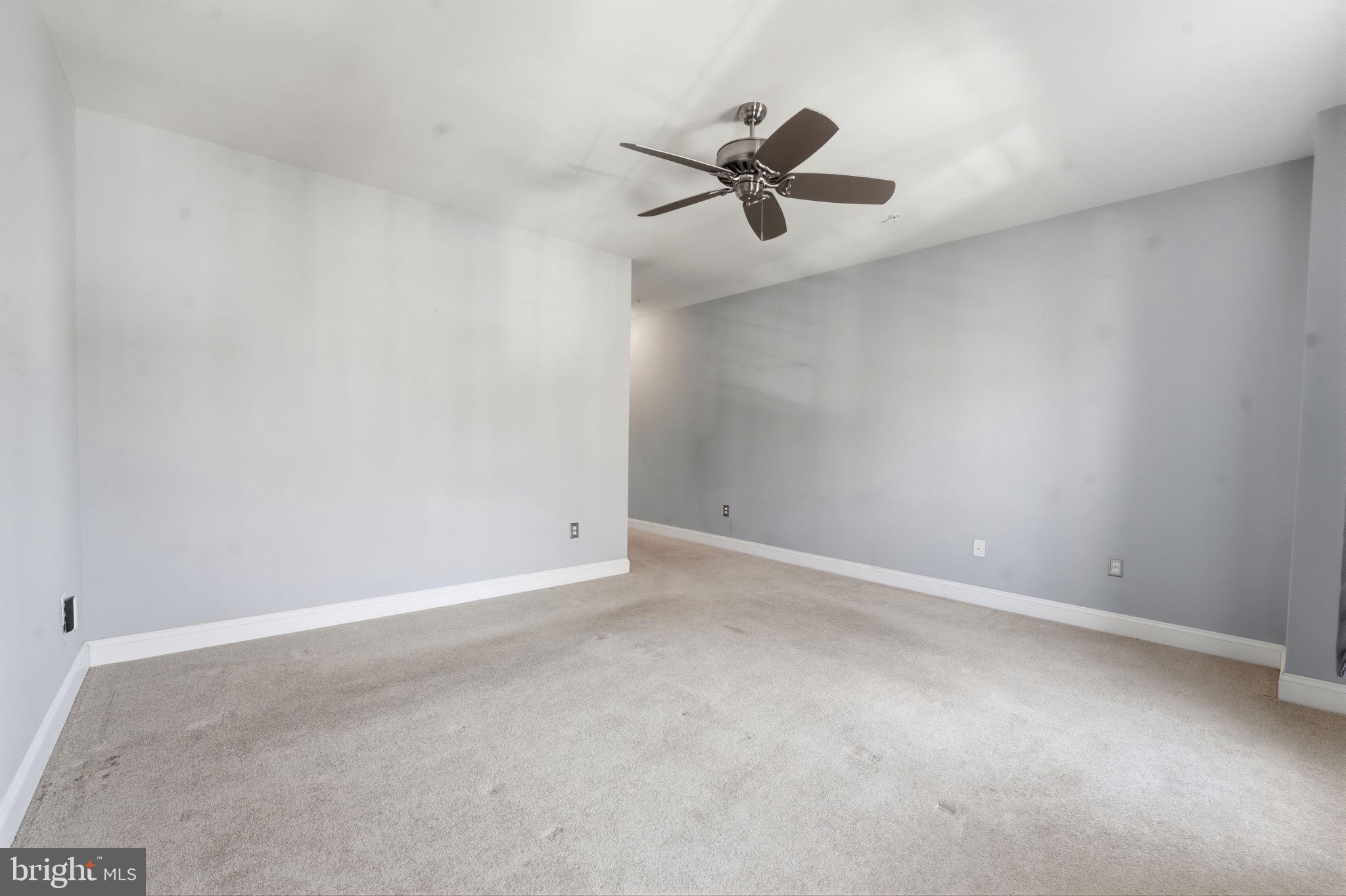 POTOMAC CLUB - Residential