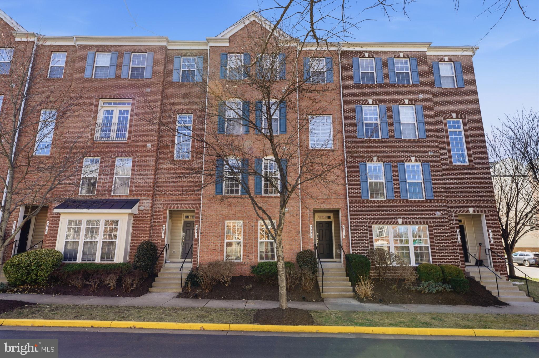 POTOMAC CLUB - Residential