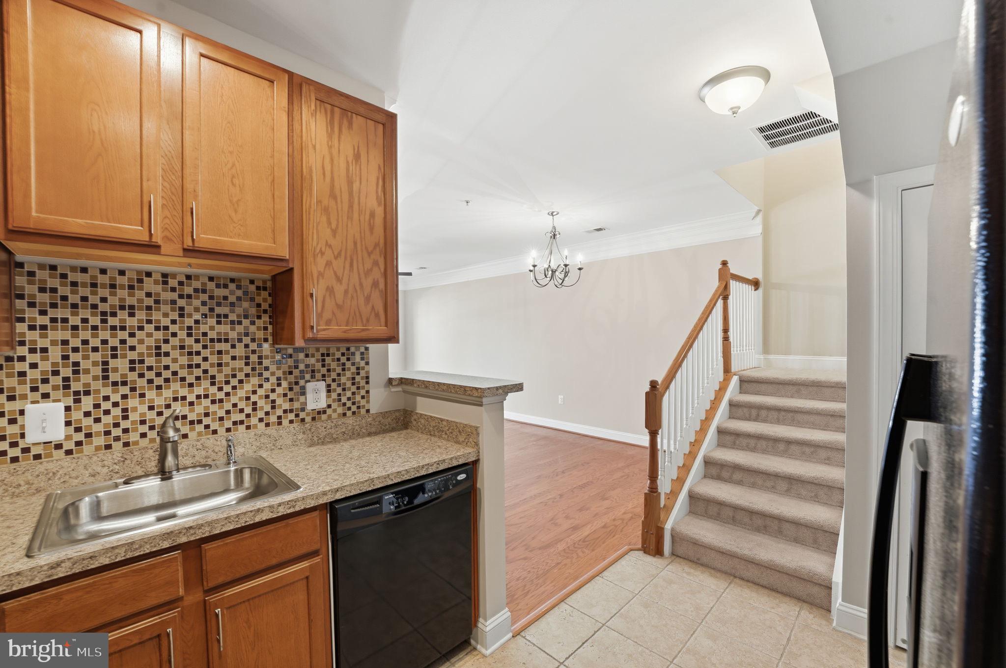 POTOMAC CLUB - Residential