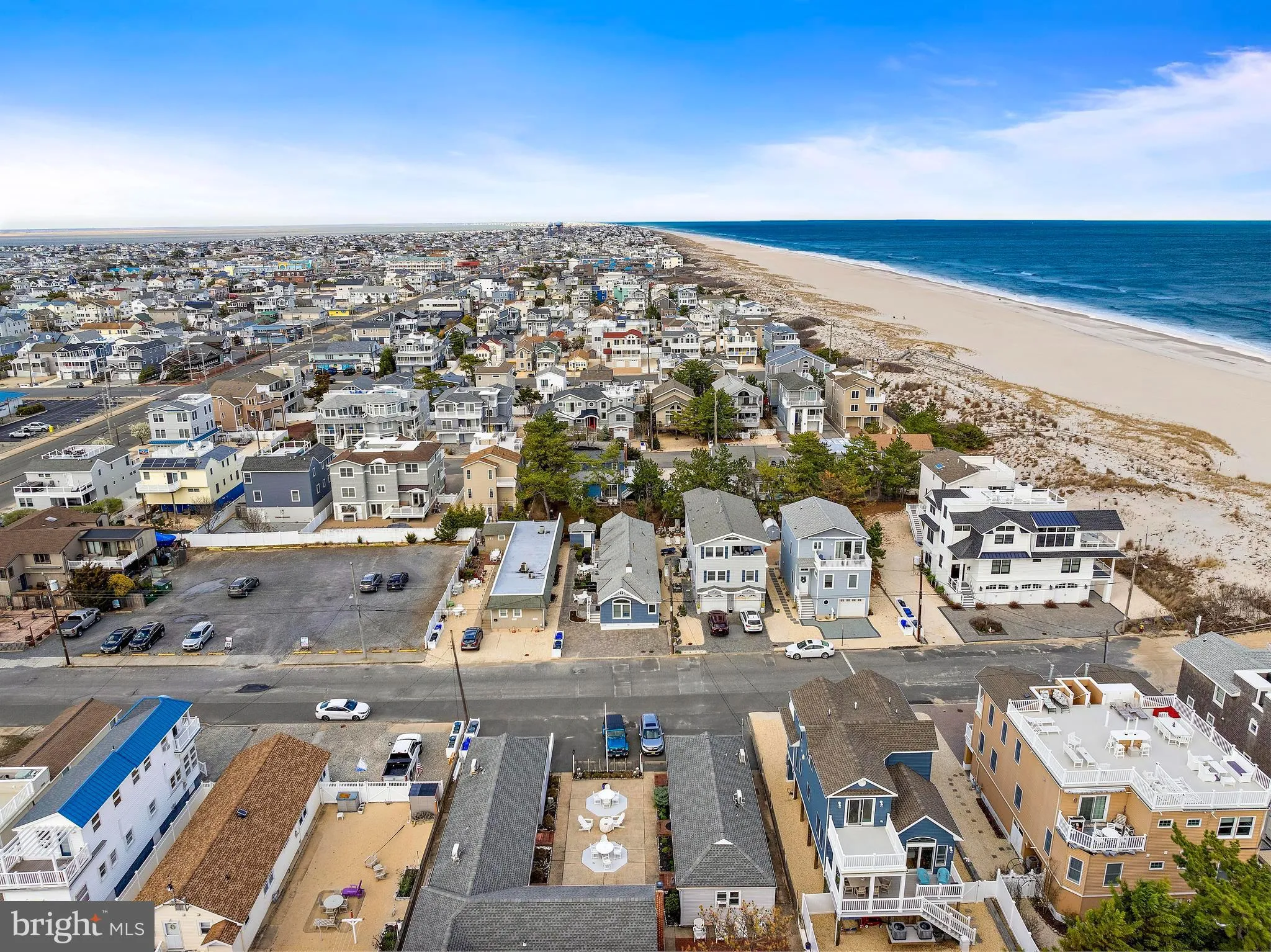 Ship Bottom, New Jersey 08008, United States, 3 Bedrooms Bedrooms, ,2 BathroomsBathrooms,Residential,Contingent,112349