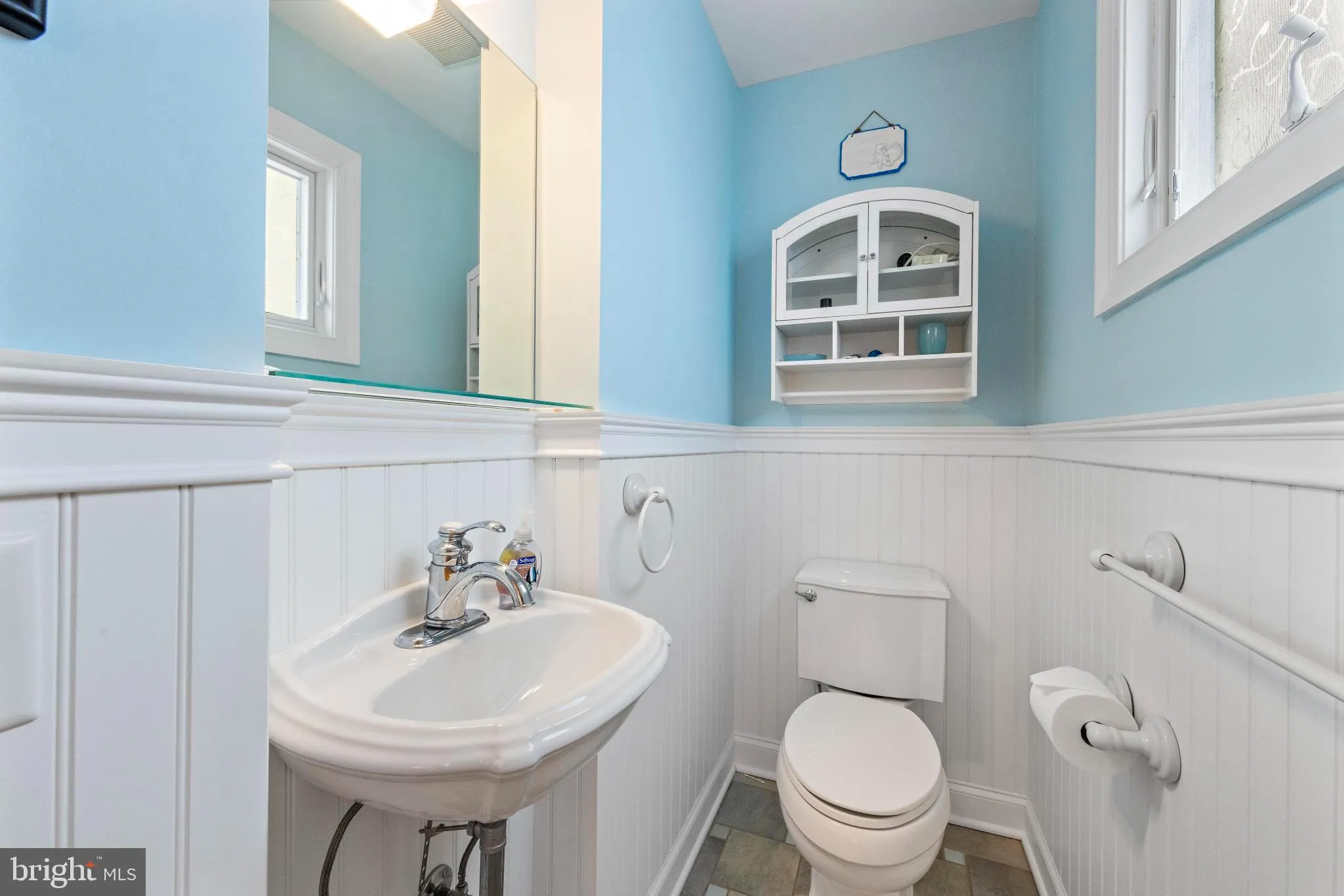 Ship Bottom, New Jersey 08008, United States, 3 Bedrooms Bedrooms, ,2 BathroomsBathrooms,Residential,Contingent,112349