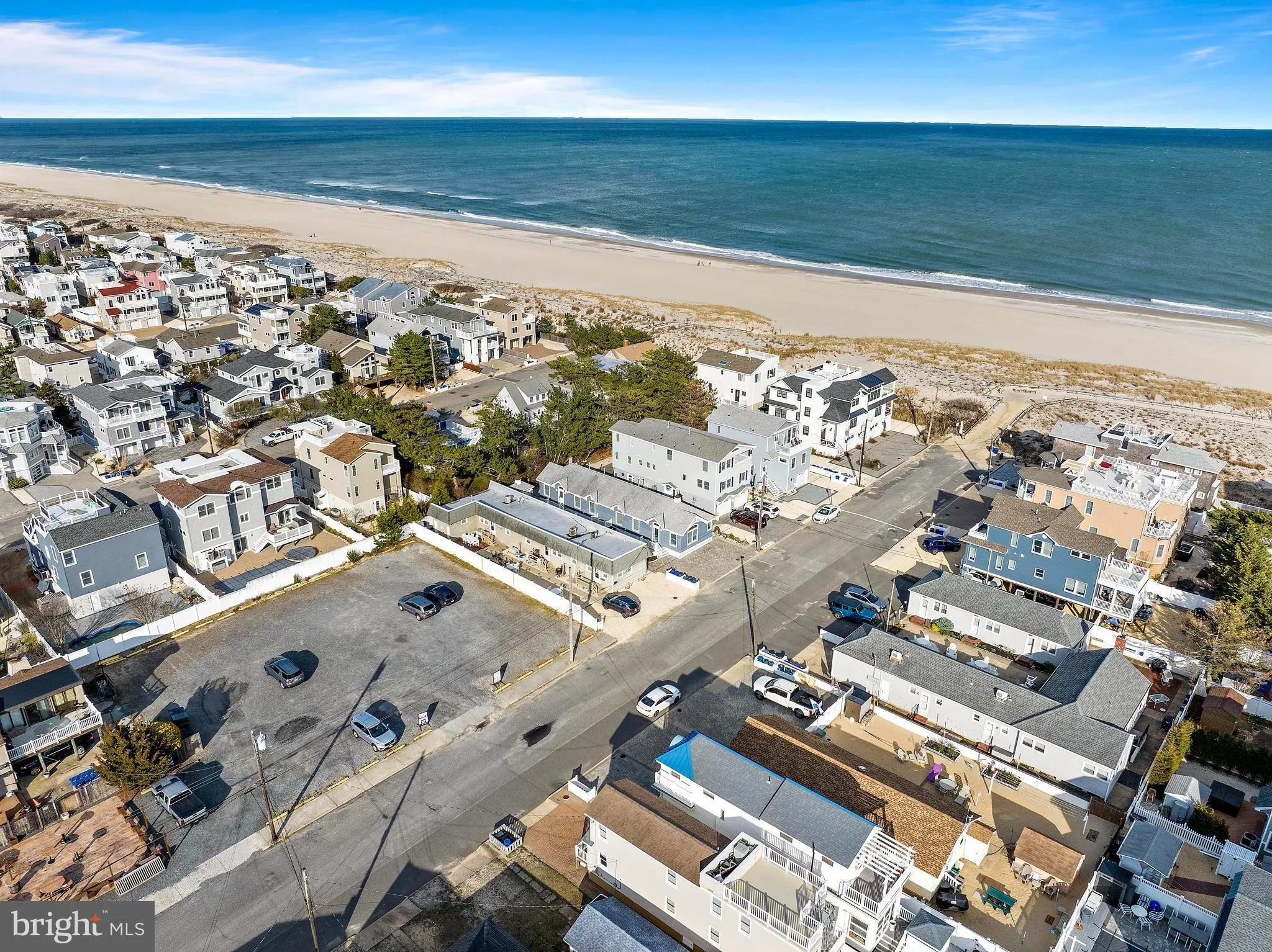 Ship Bottom, New Jersey 08008, United States, 3 Bedrooms Bedrooms, ,2 BathroomsBathrooms,Residential,Contingent,112349