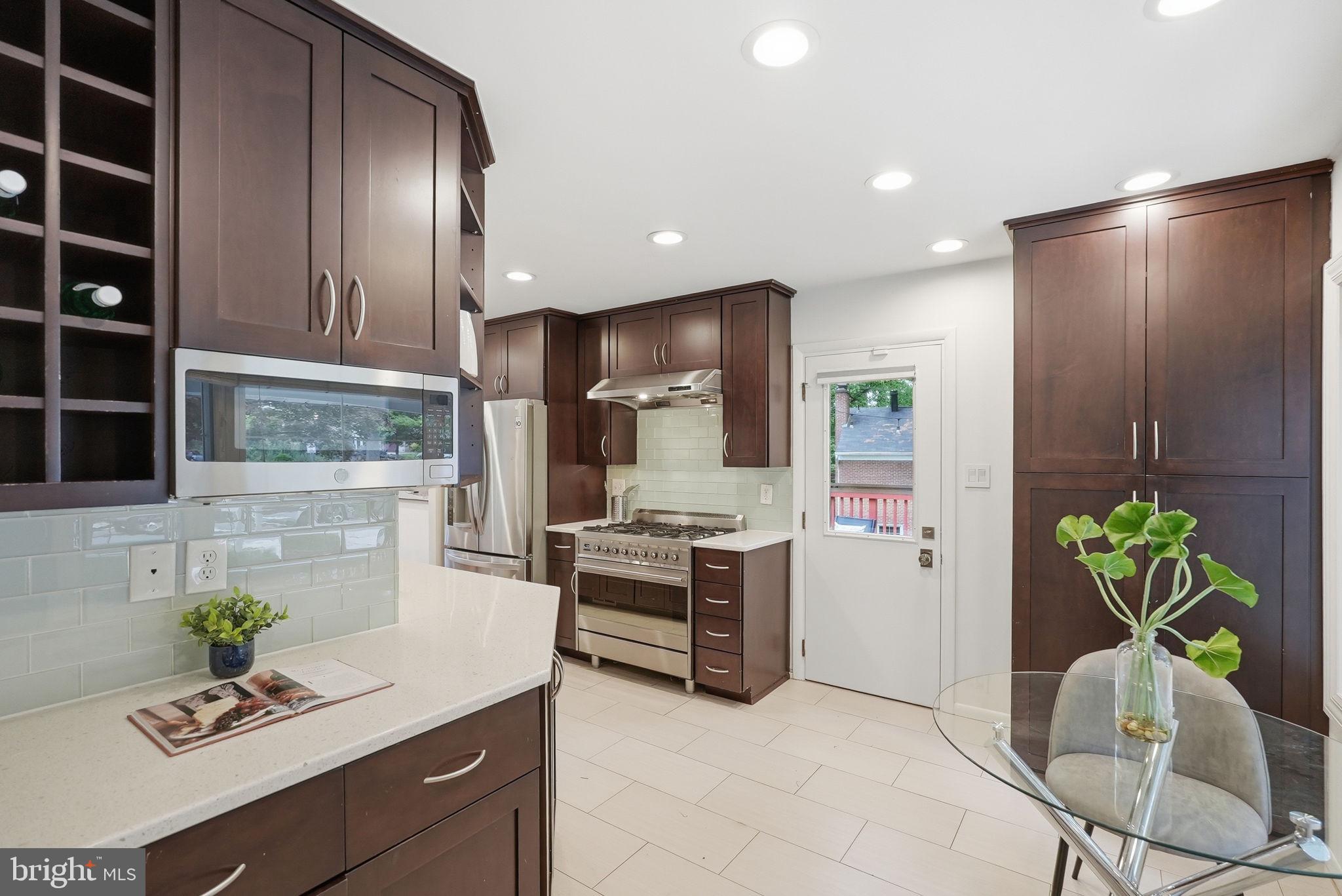 WEST END PARK - Residential