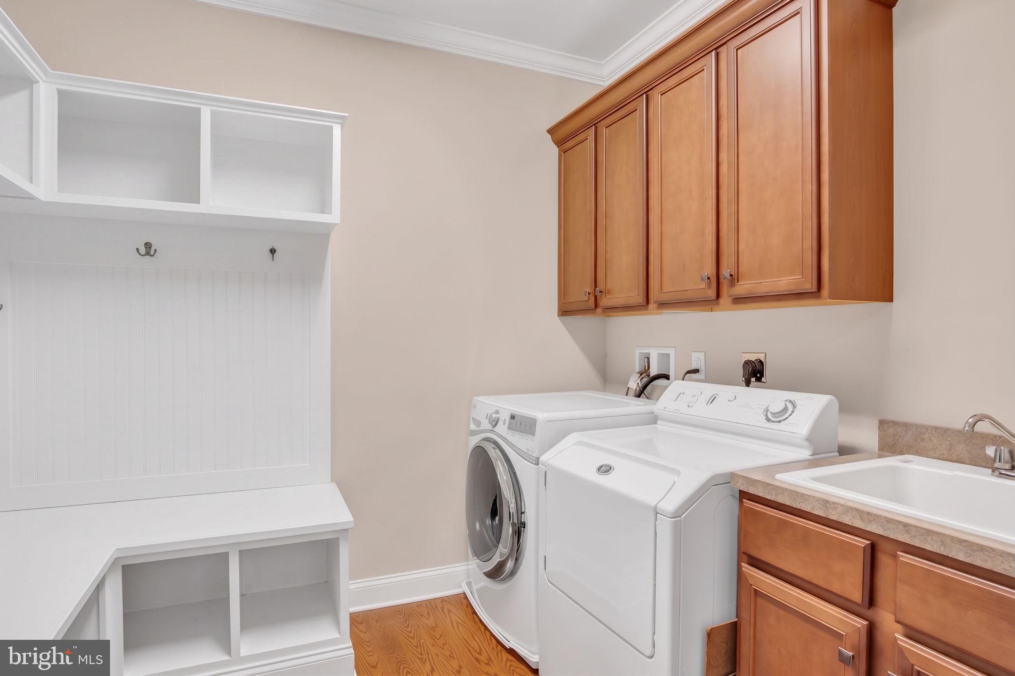 HAWKS LANDING - Residential