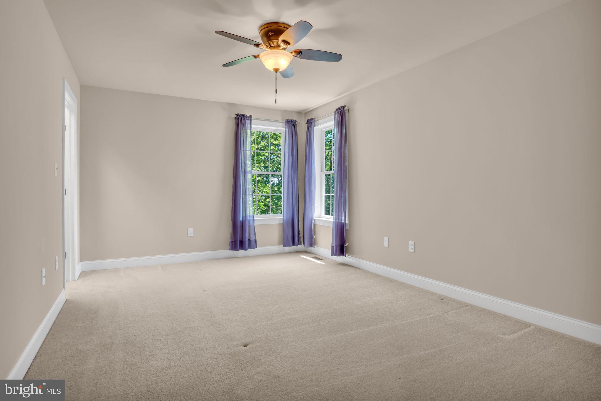 HAWKS LANDING - Residential