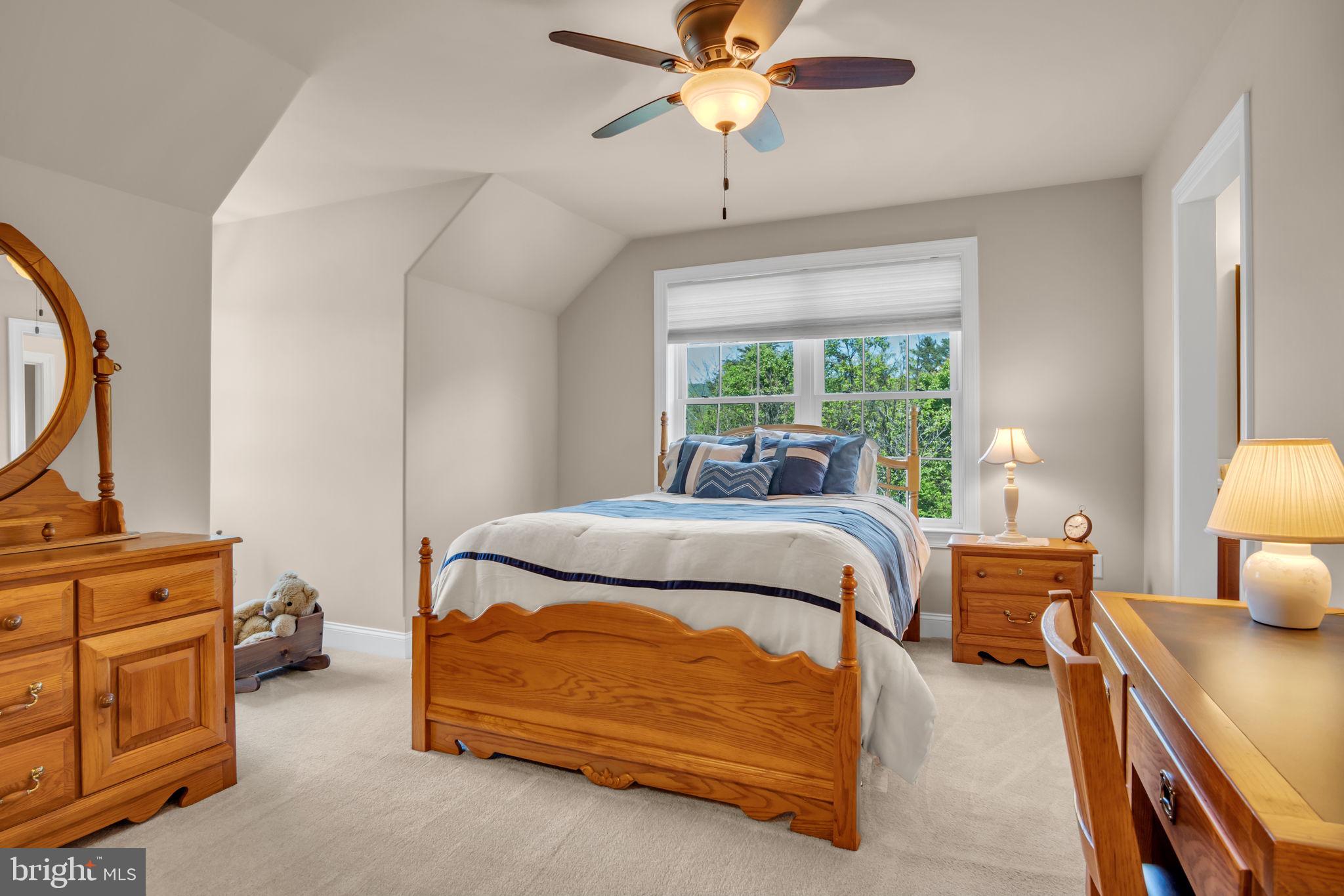 HAWKS LANDING - Residential