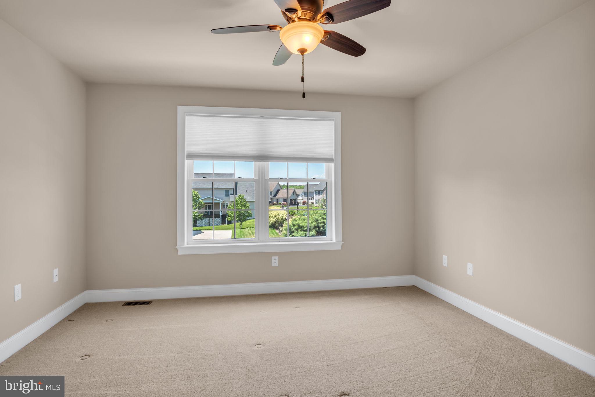 HAWKS LANDING - Residential