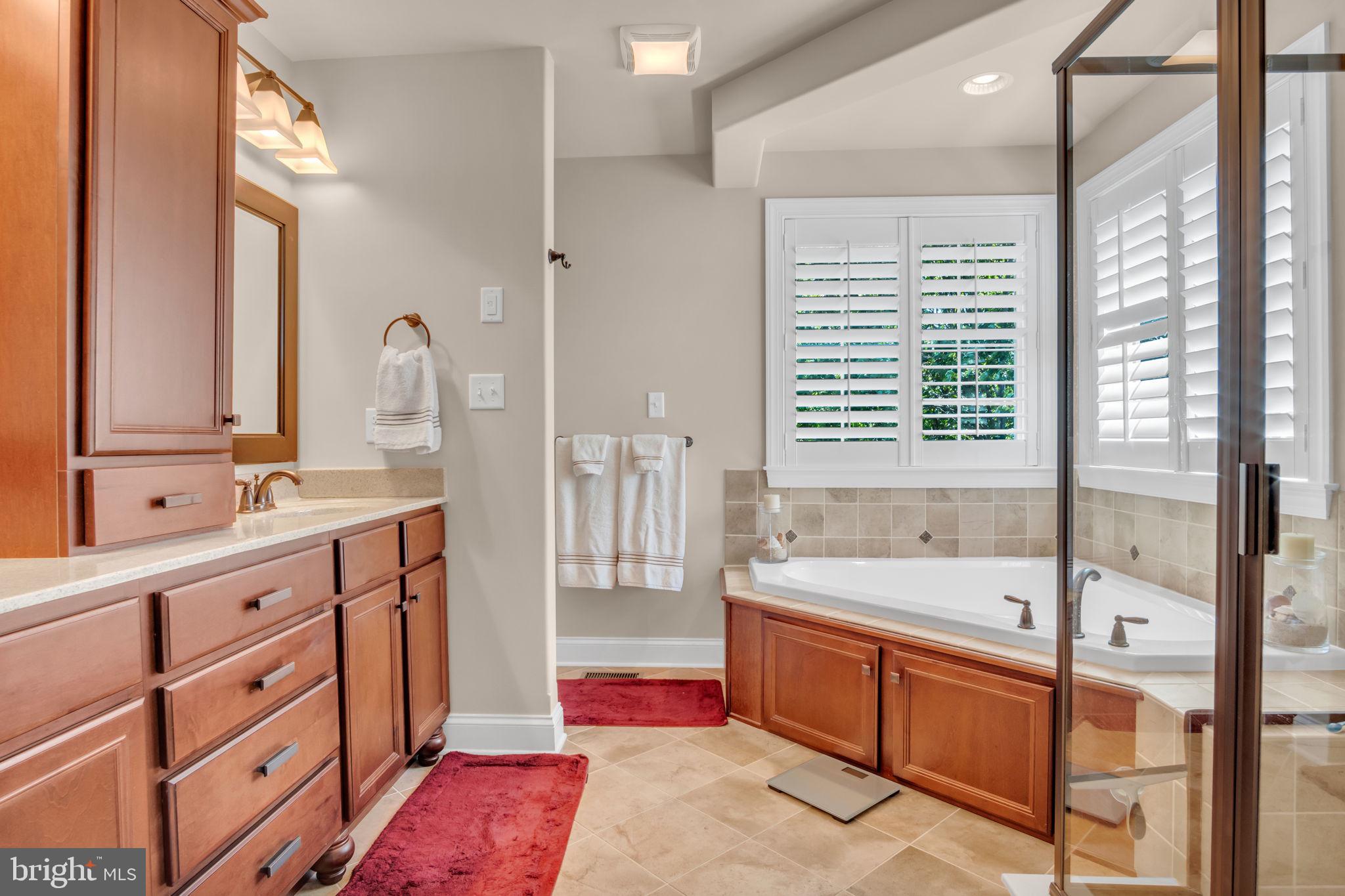 HAWKS LANDING - Residential
