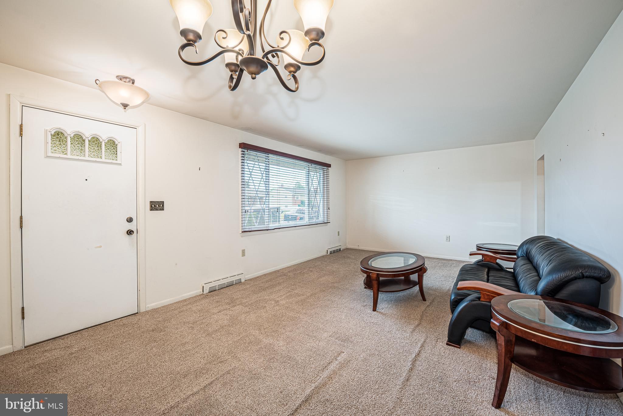 WINDSOR - Residential