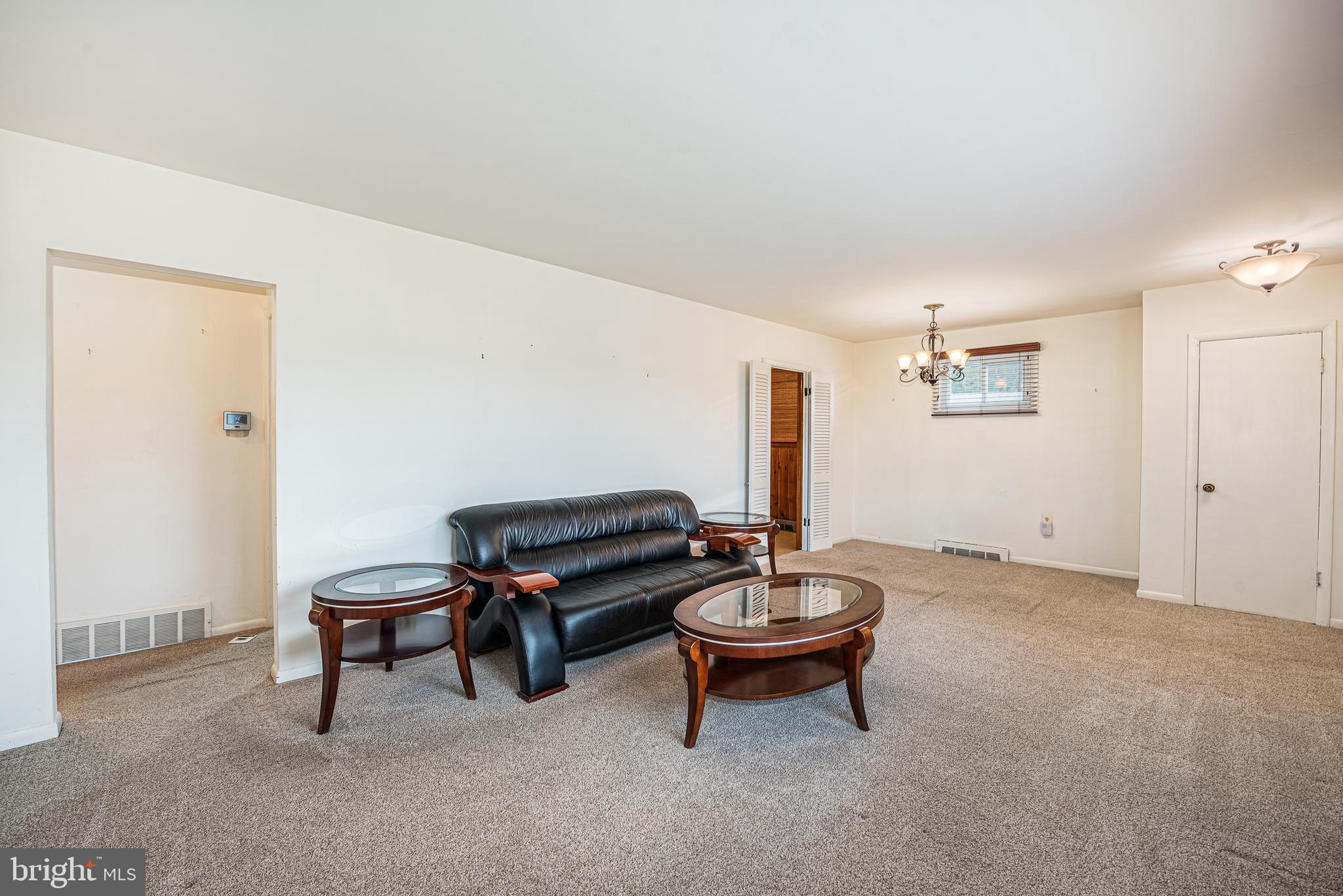 WINDSOR - Residential