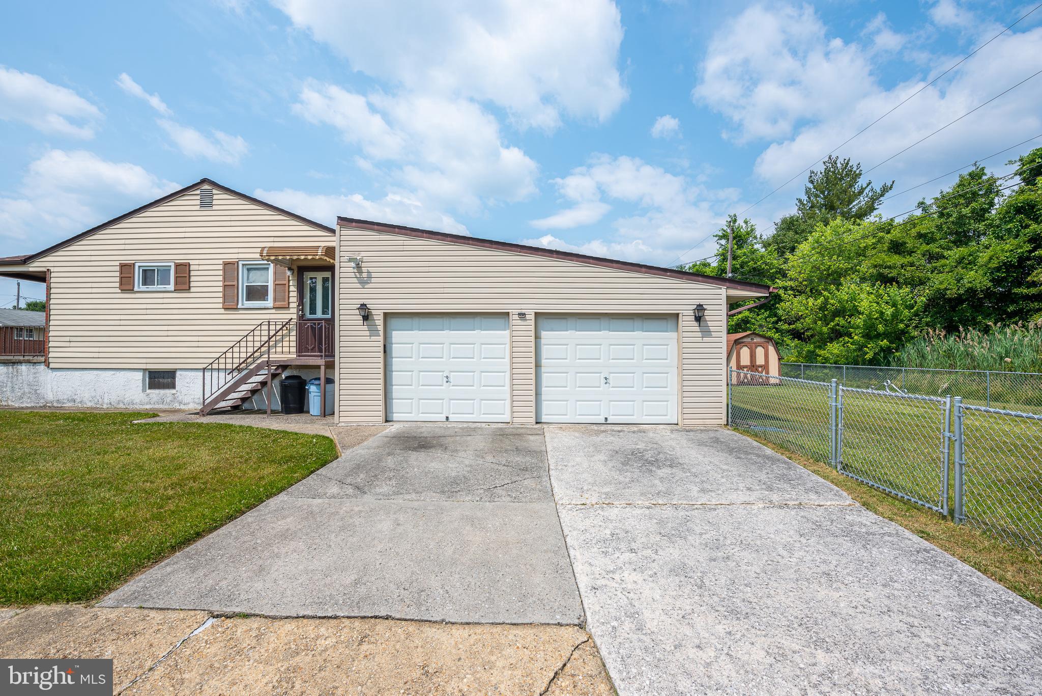 WINDSOR - Residential