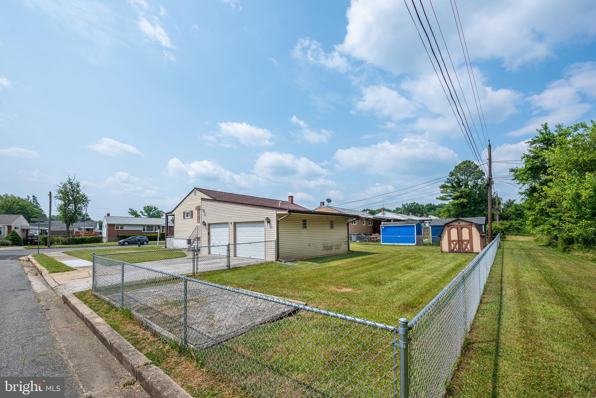 WINDSOR - Residential