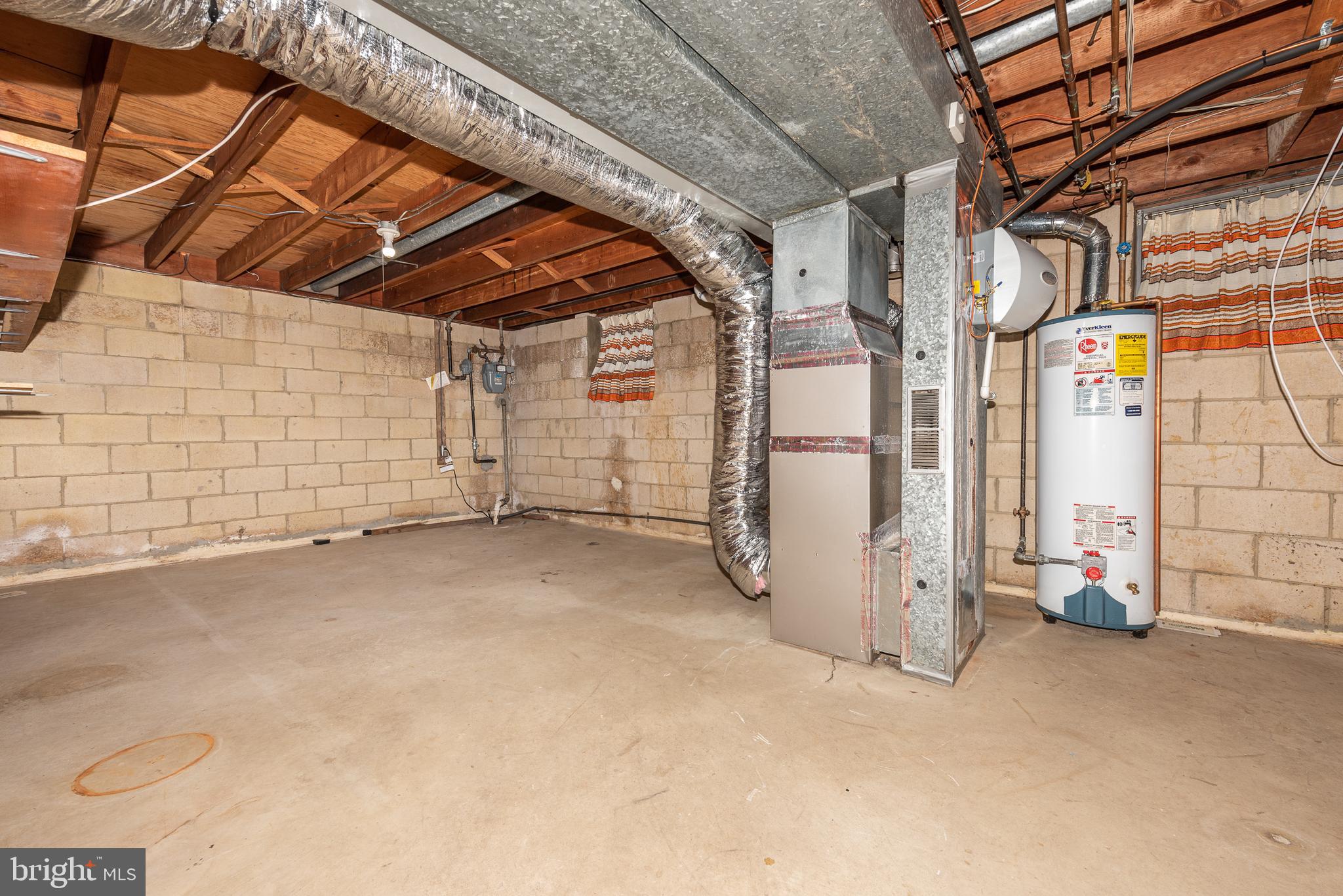 WINDSOR - Residential