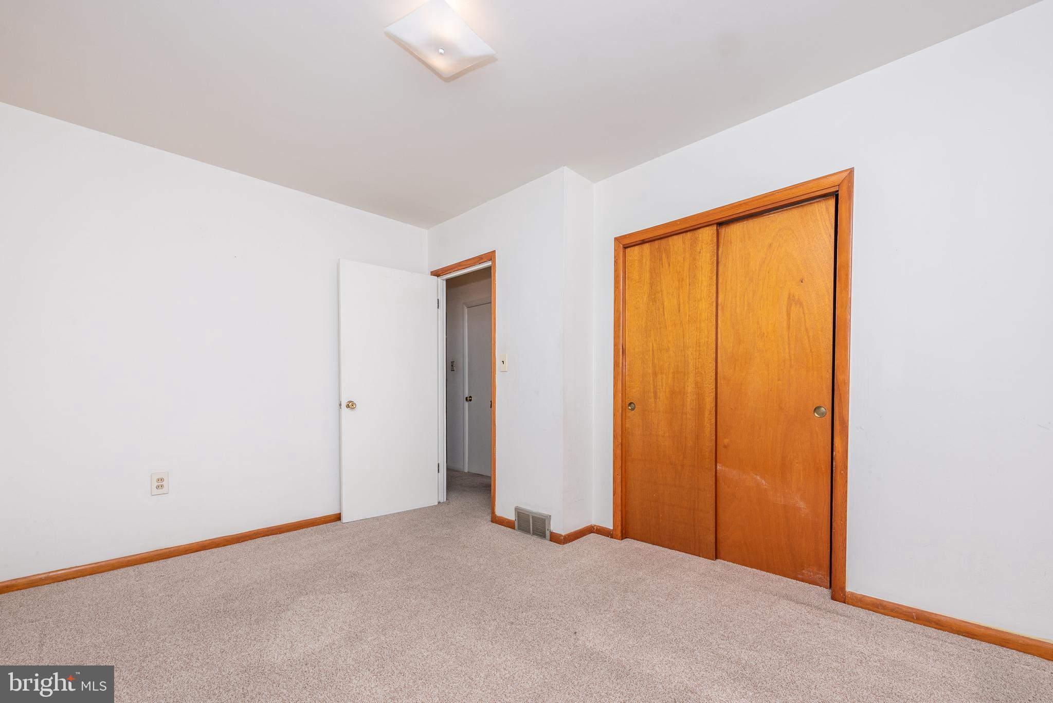 WINDSOR - Residential