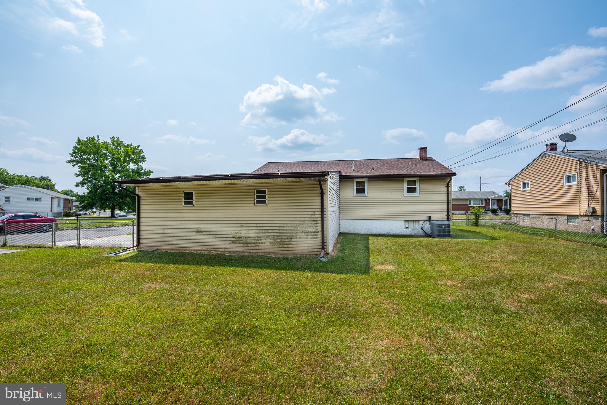 WINDSOR - Residential