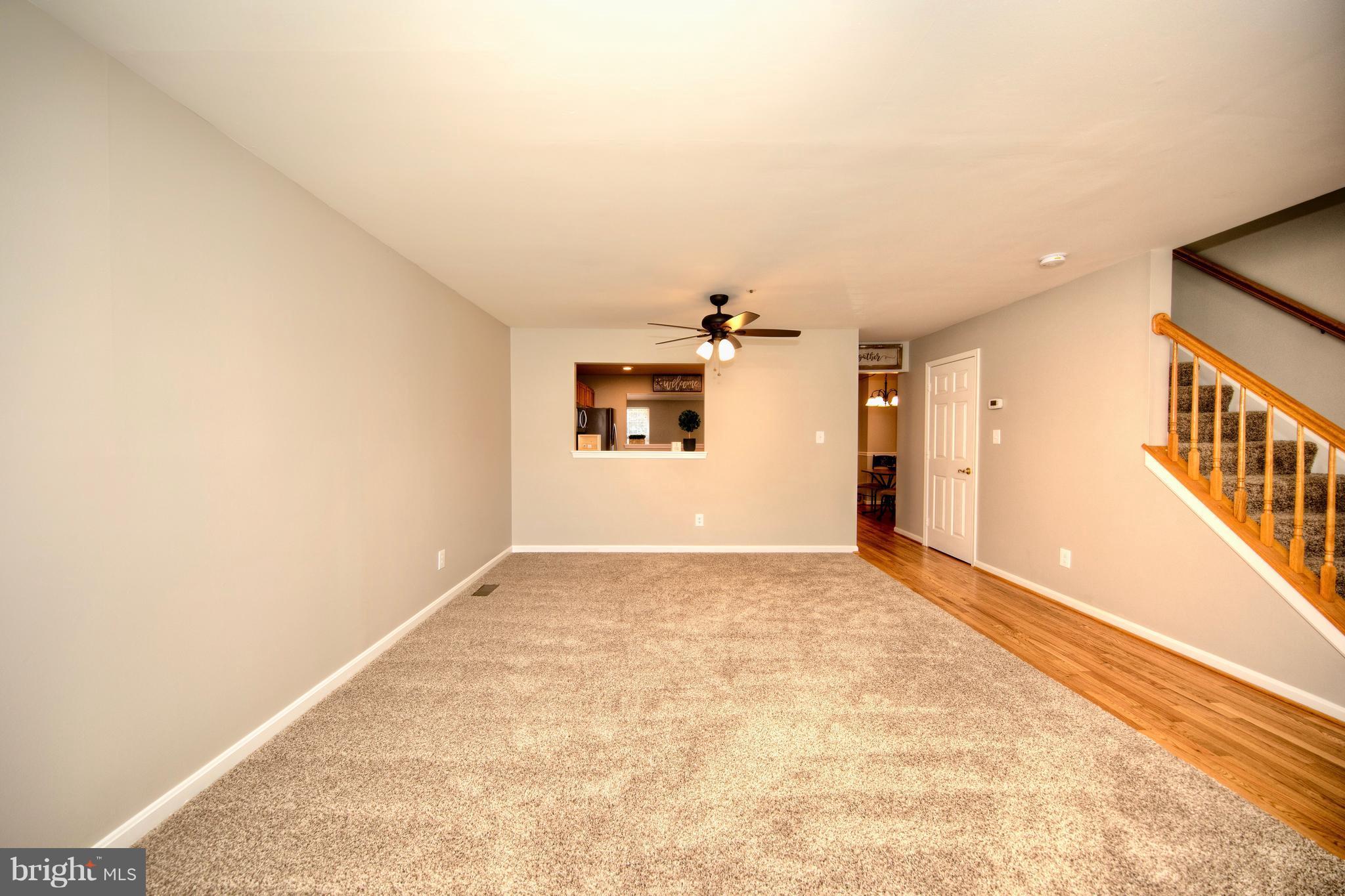 CONSTANT FRIENDSHIP - Residential