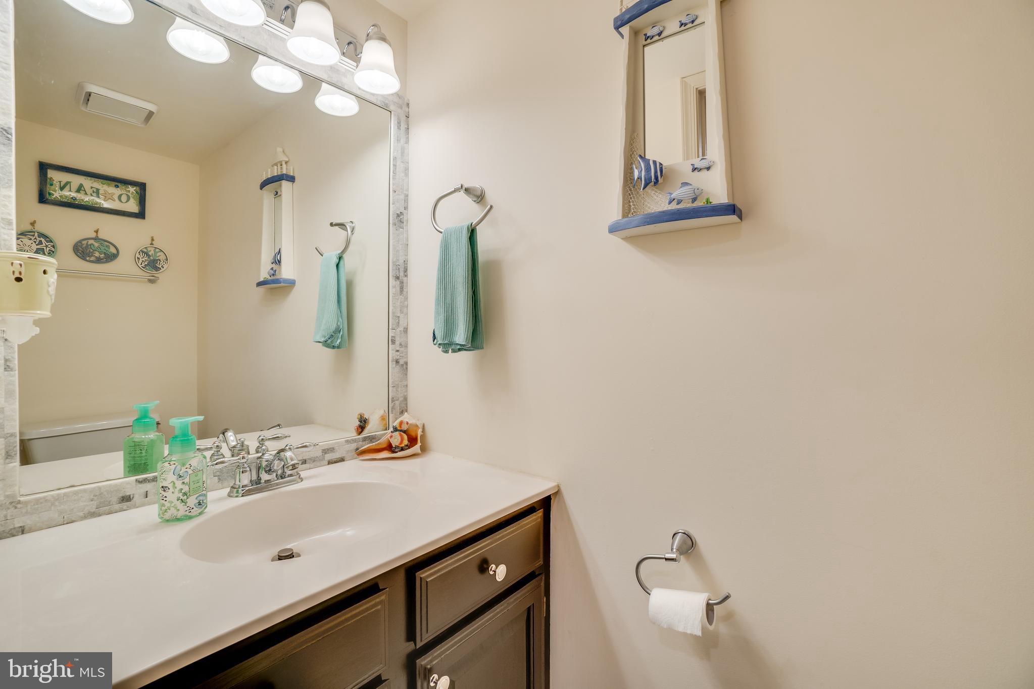 ENGLAND RUN NORTH - Residential