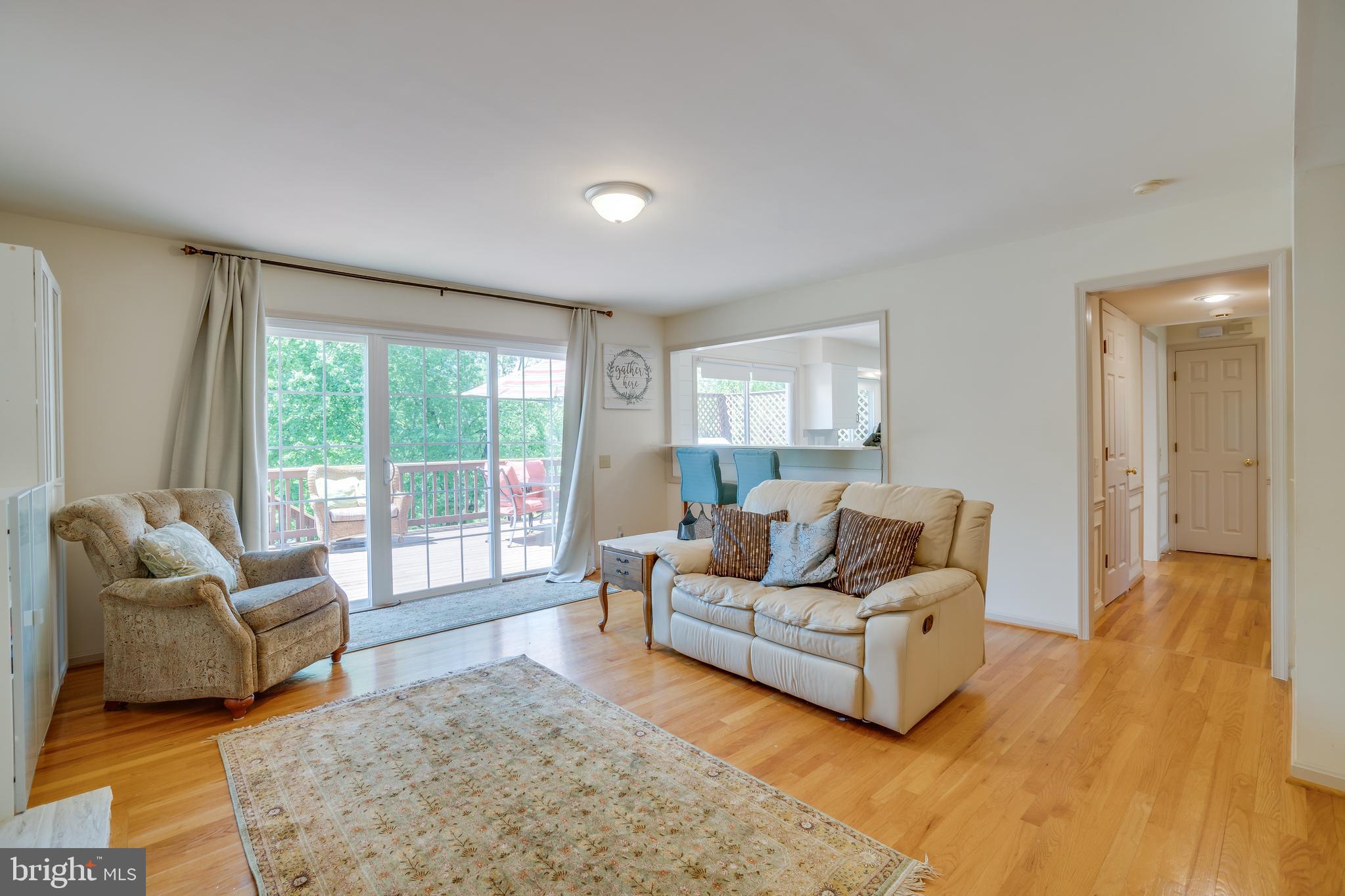 ENGLAND RUN NORTH - Residential