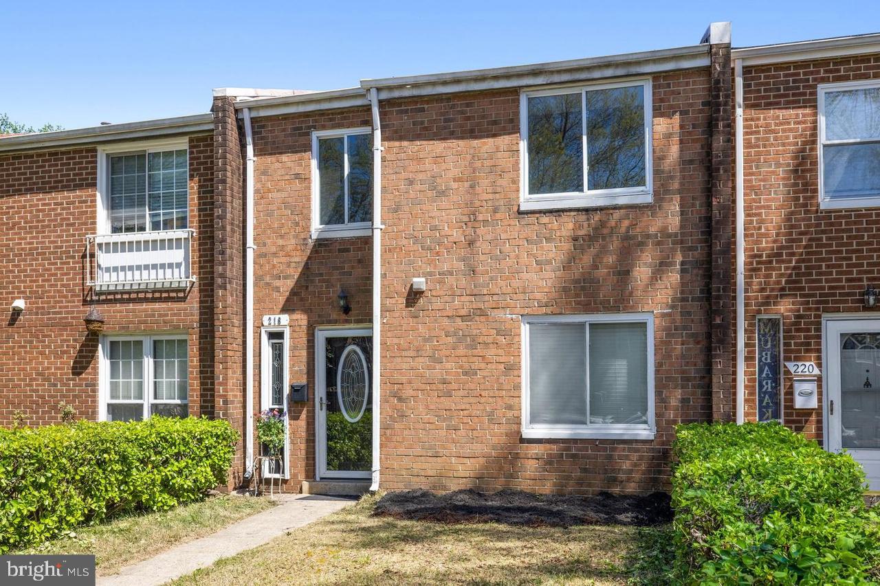 LOCATION! LOCATION! (Final price reduction, total of 70K)
Minutes' walk from Landmark Mall and near future INOVA.
(Back On Market)—VA's nit-picking, thorough inspection was done; all items were repaired/corrected.
The contract fell through.
Lowest HOA fee under $4/month!
MUST SEE! Ample guest parking in the guest lot & plenty of off-street parking.
Beautifully and fully renovated 4BR, 2BA townhouse with 1,400+ sq ft. Over 100K in upgrades throughout. Upgrades include a brand-new, high-quality complete roof with structure: shingles, reinforced attic beams, new insulation, new gutters & drain pipes. A new A/C unit and updated electric panel & wiring. Google Smart Home system with security cameras. Enjoy modern living with close to no HOA fee.
The main level features a new full bath, a custom laundry closet, a sleek large media wall with an electric fireplace, and modern lighting. The kitchen features a new French door fridge, a new dishwasher, custom storage, a gas cooking stove, and additional dining cabinetry. and under-stairs moving pantry.
Enjoy a fenced backyard with a patio, canopy, and a shed—Stevenson Park is steps away. Move-in ready with premium finishes throughout! (also available for rent $3500)