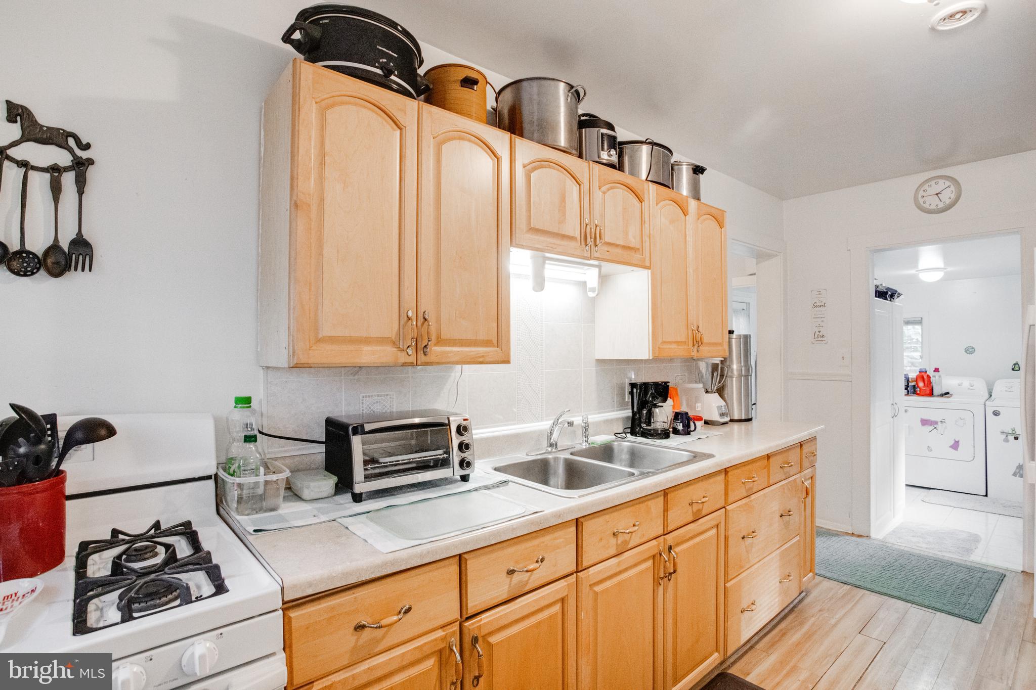 SUE GROVE - Residential