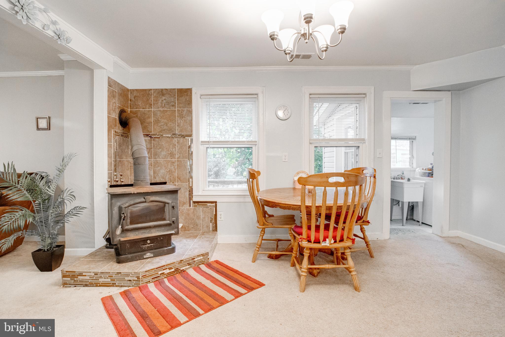 SUE GROVE - Residential