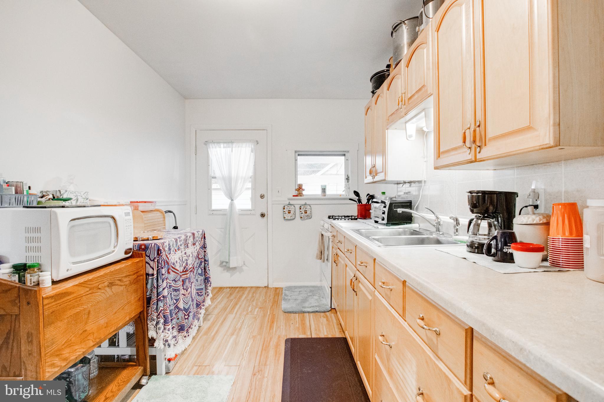 SUE GROVE - Residential