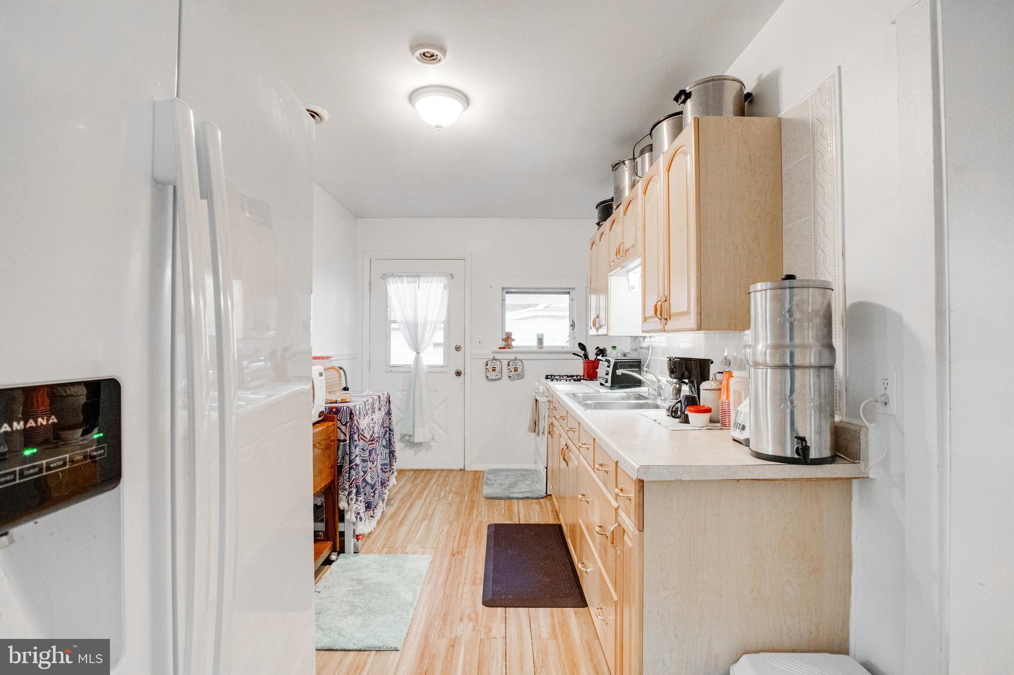 SUE GROVE - Residential