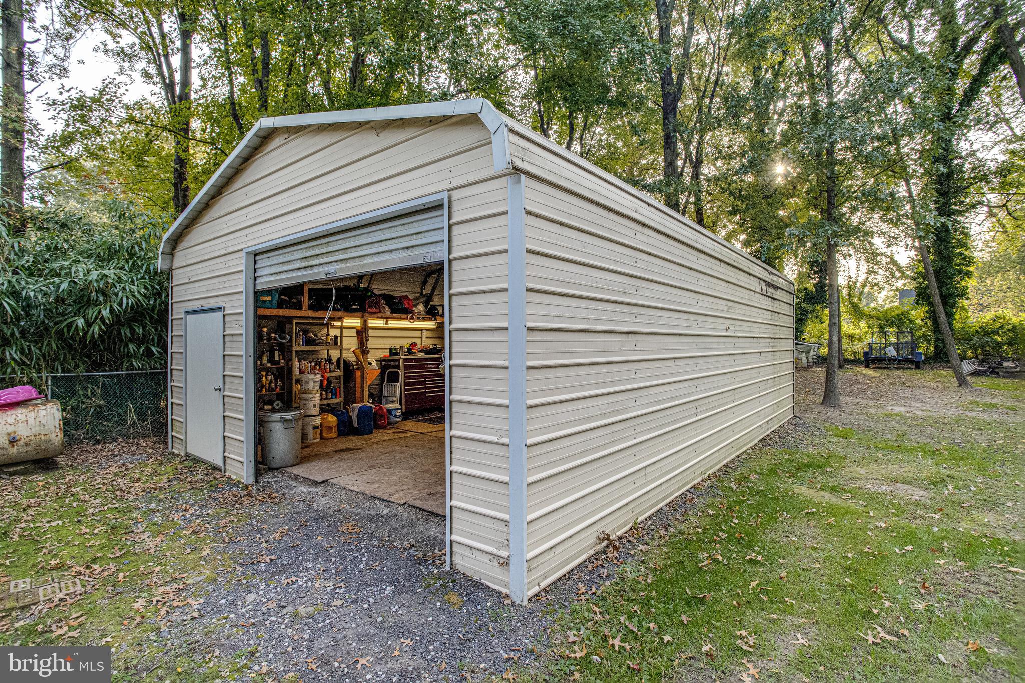 SUE GROVE - Residential