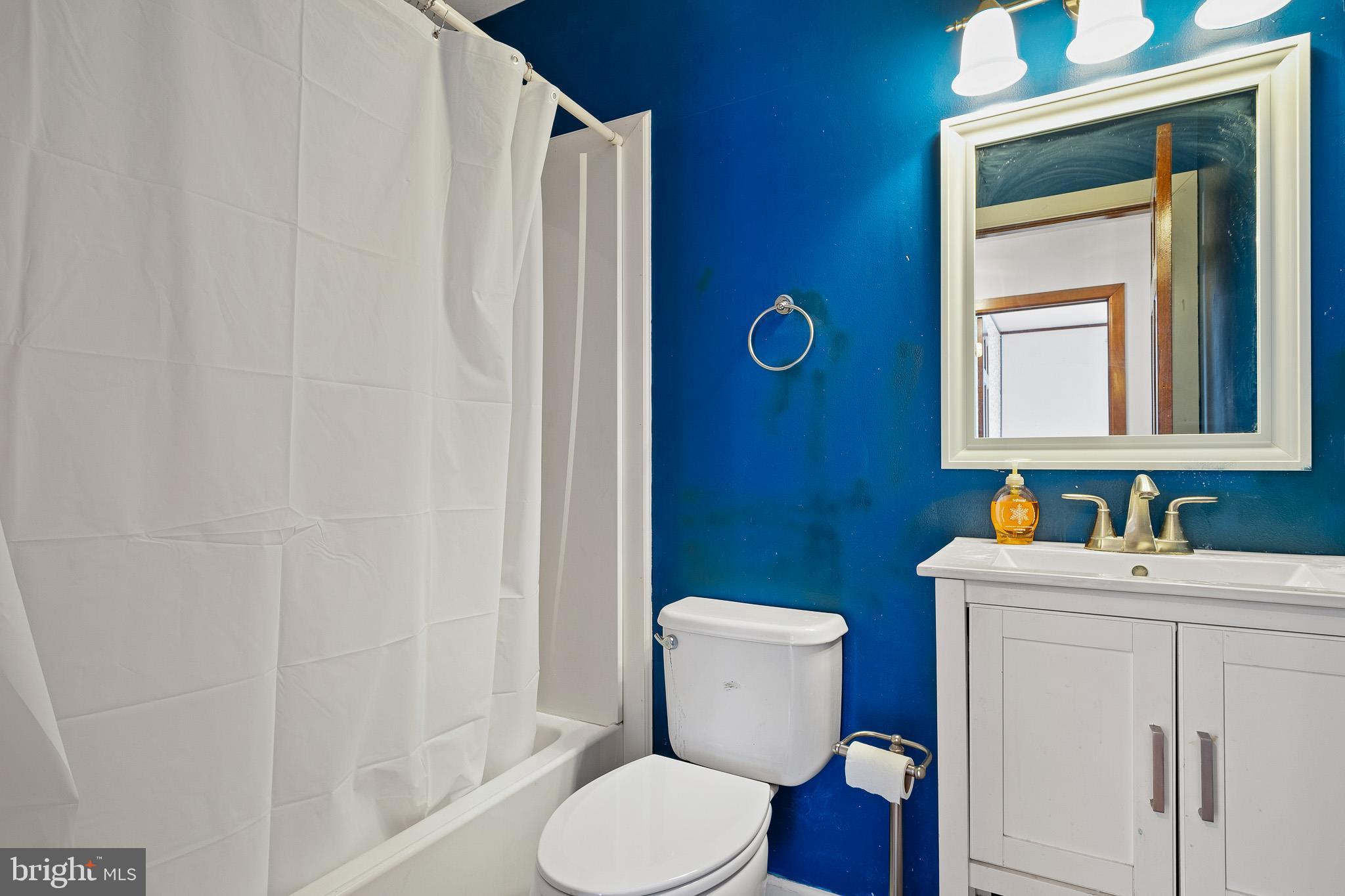 ARUNDEL - Residential