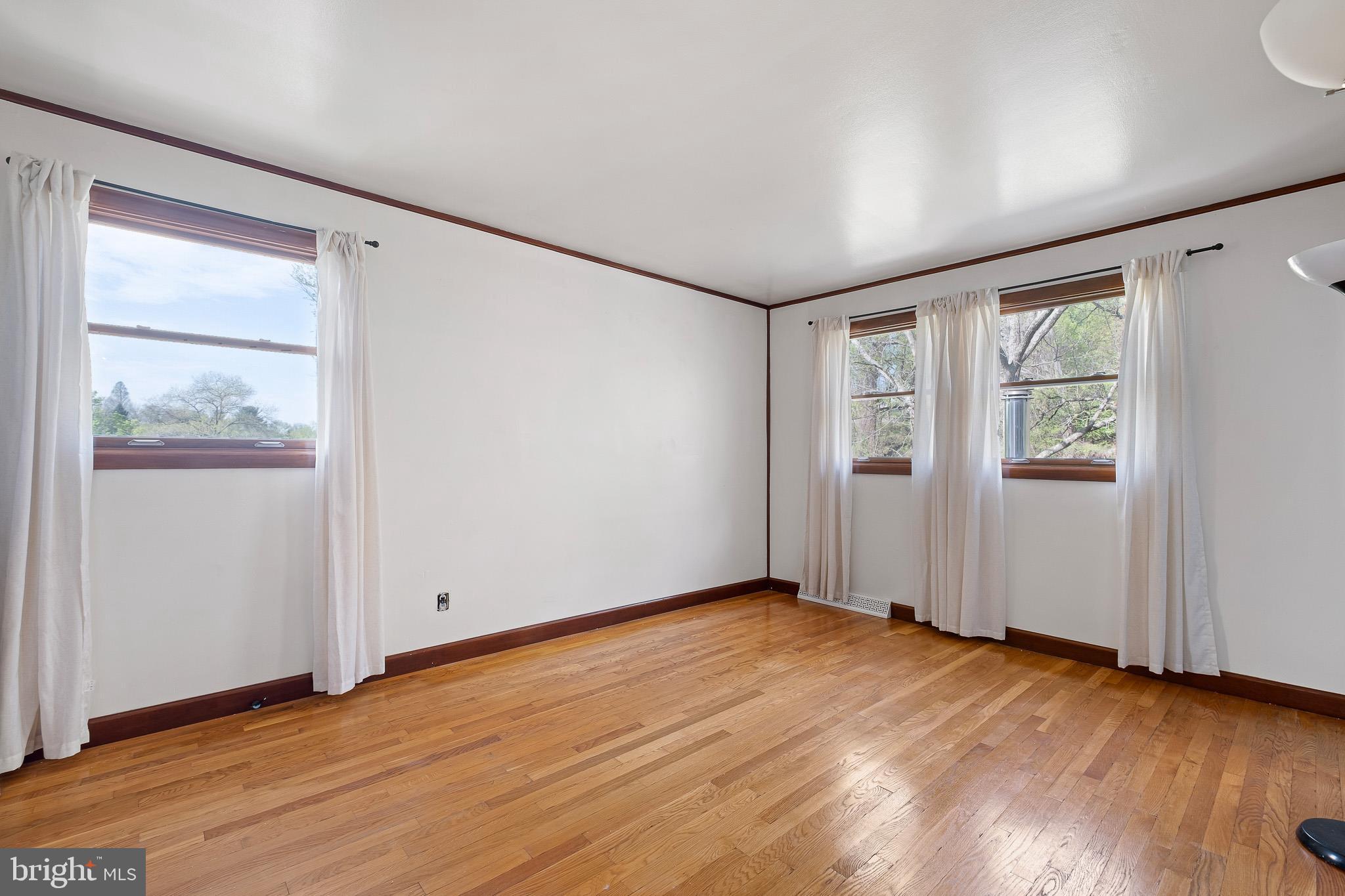 ARUNDEL - Residential