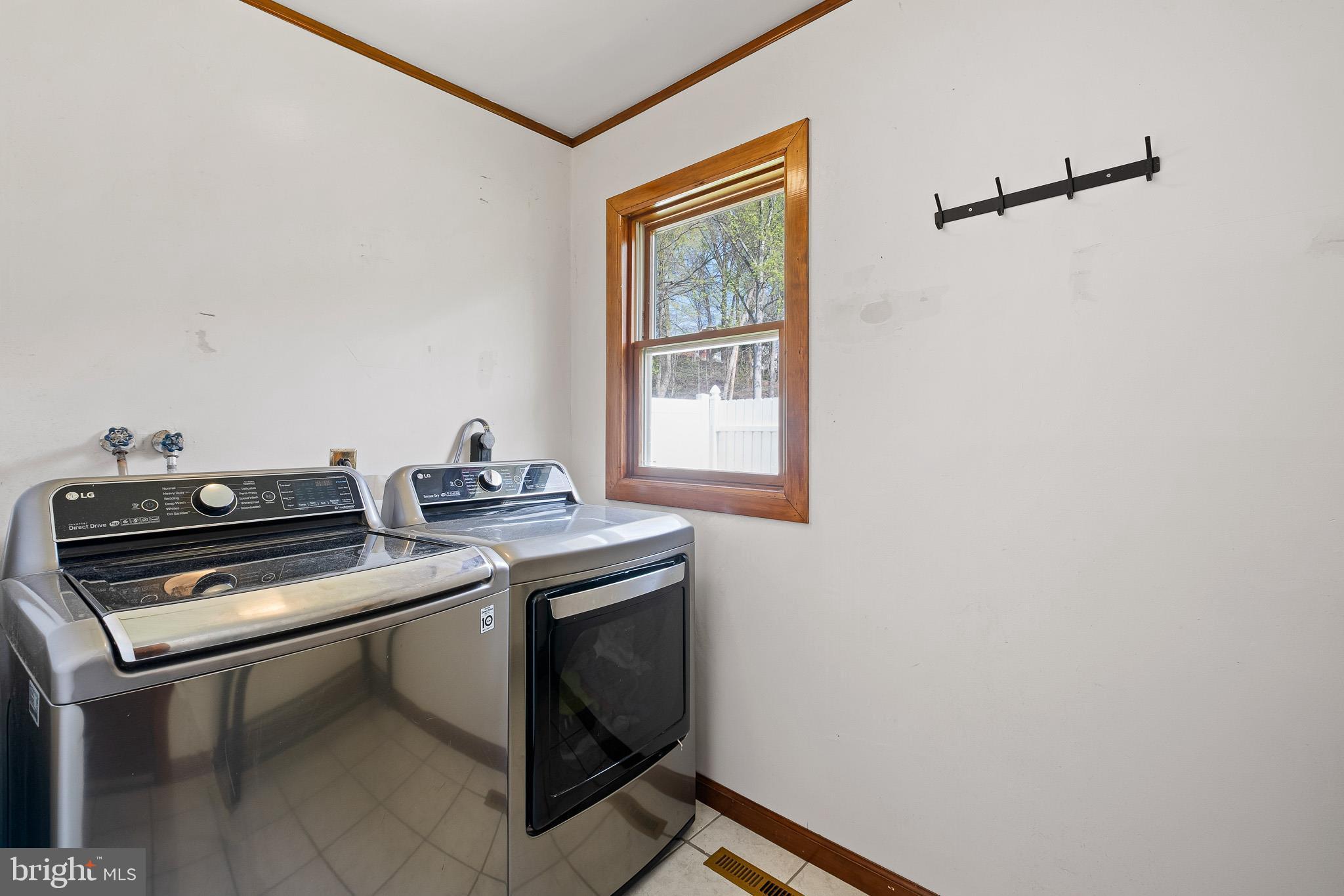 ARUNDEL - Residential