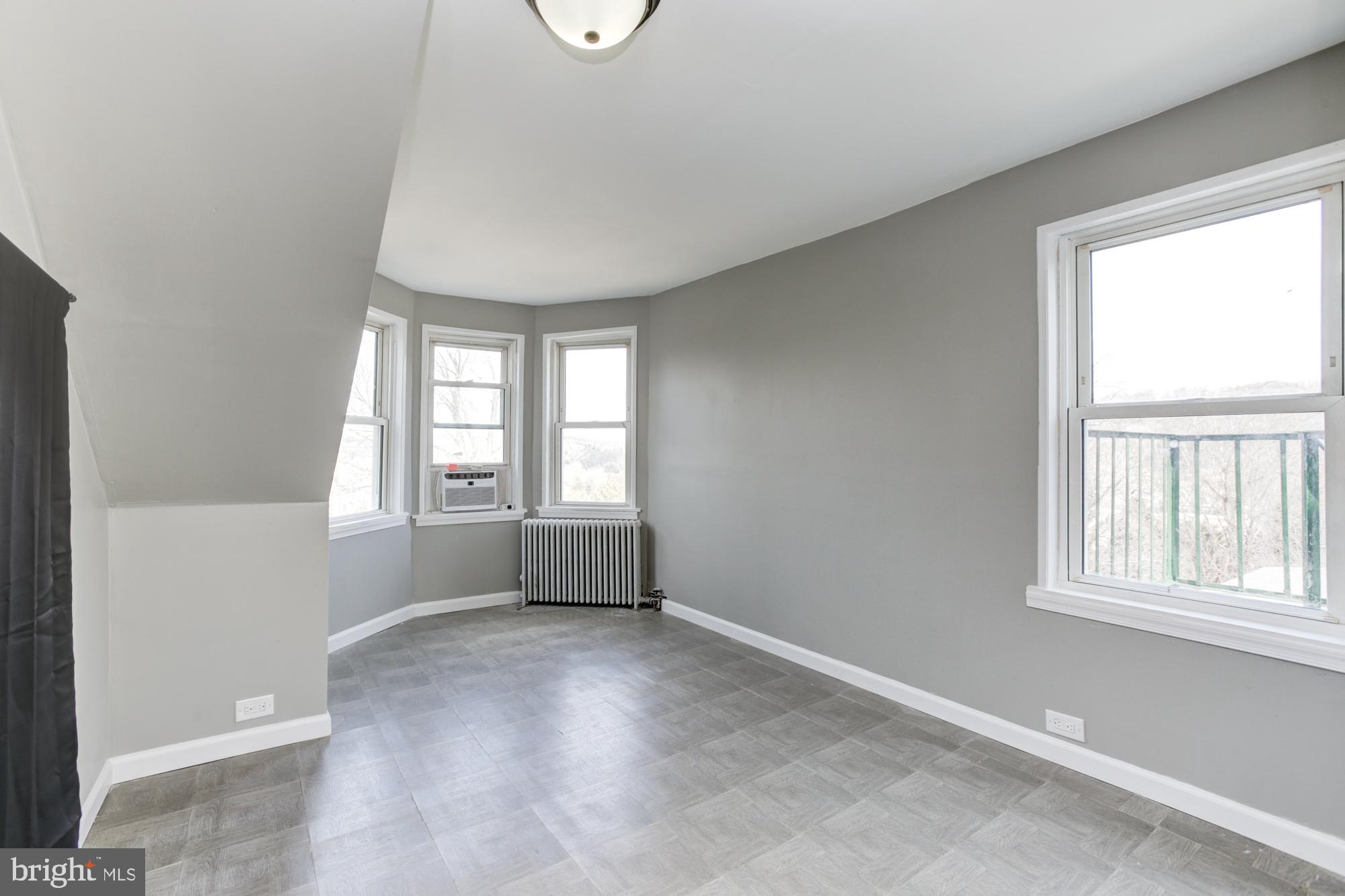 CROSS KEYS - Residential Lease