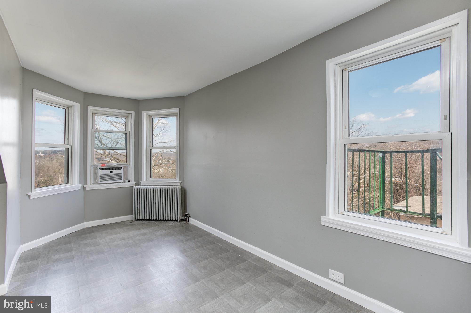 CROSS KEYS - Residential Lease