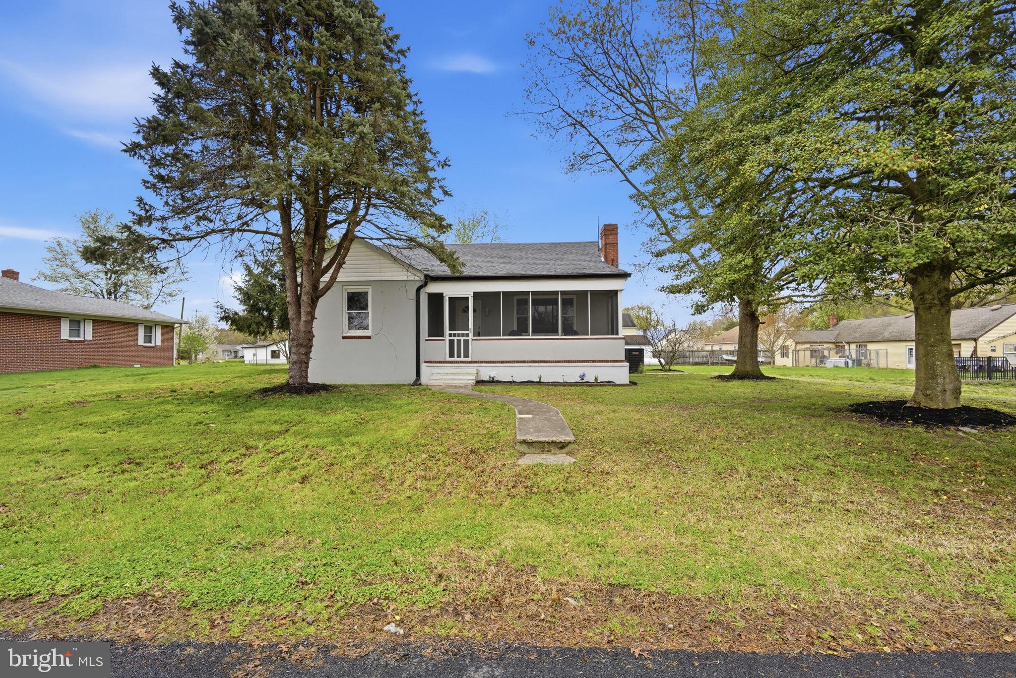 ROCK HALL - Residential