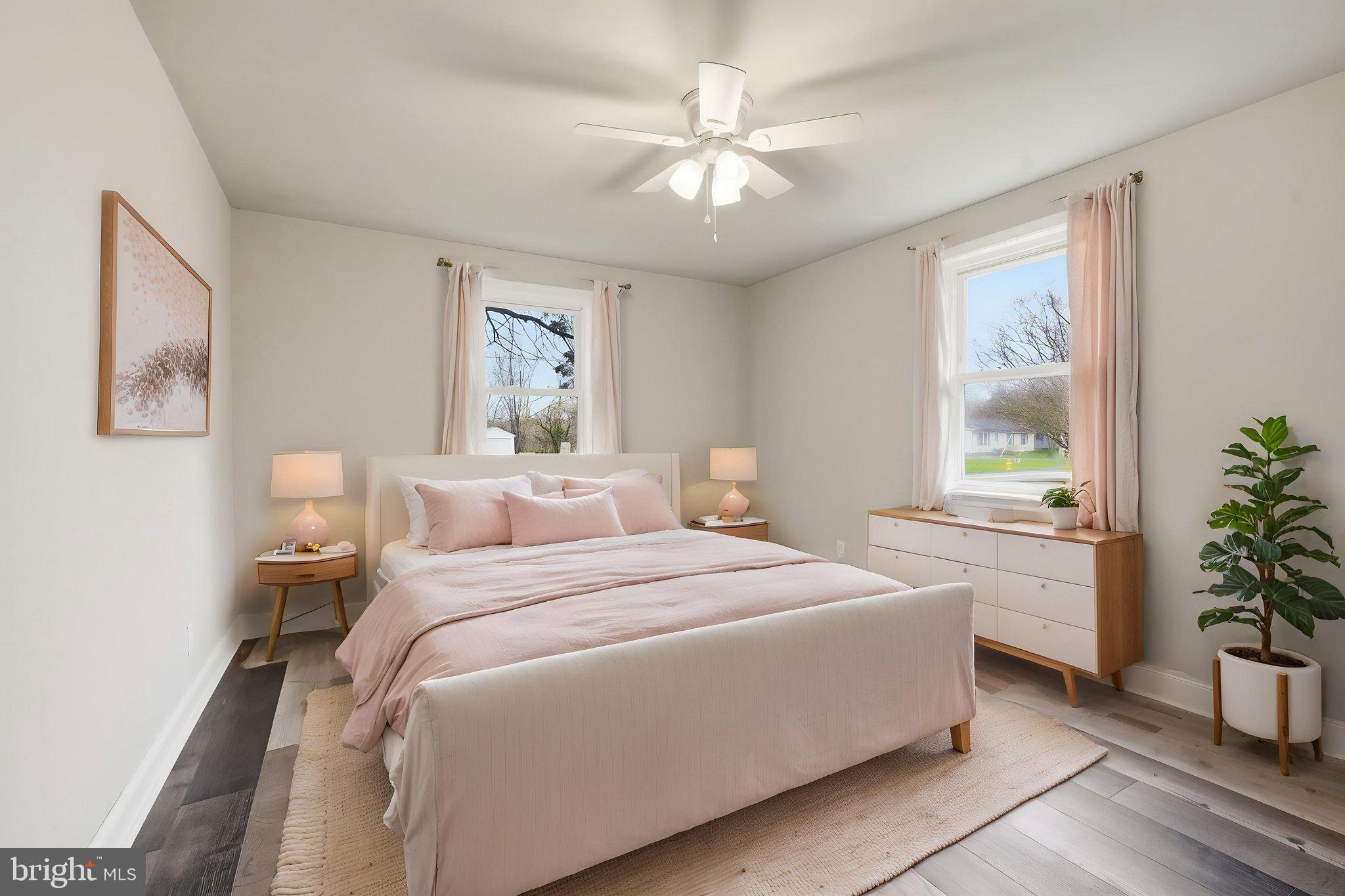 ROCK HALL - Residential