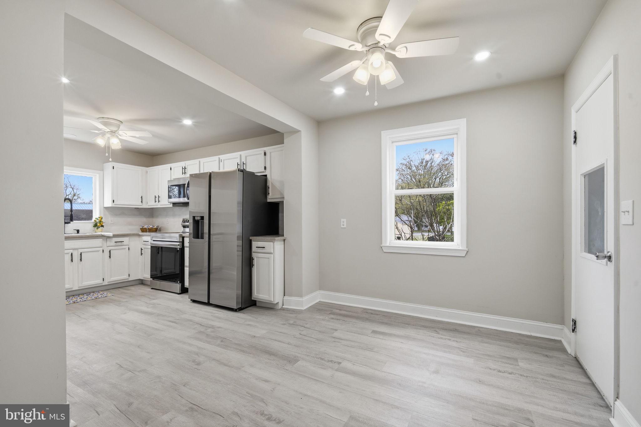 ROCK HALL - Residential