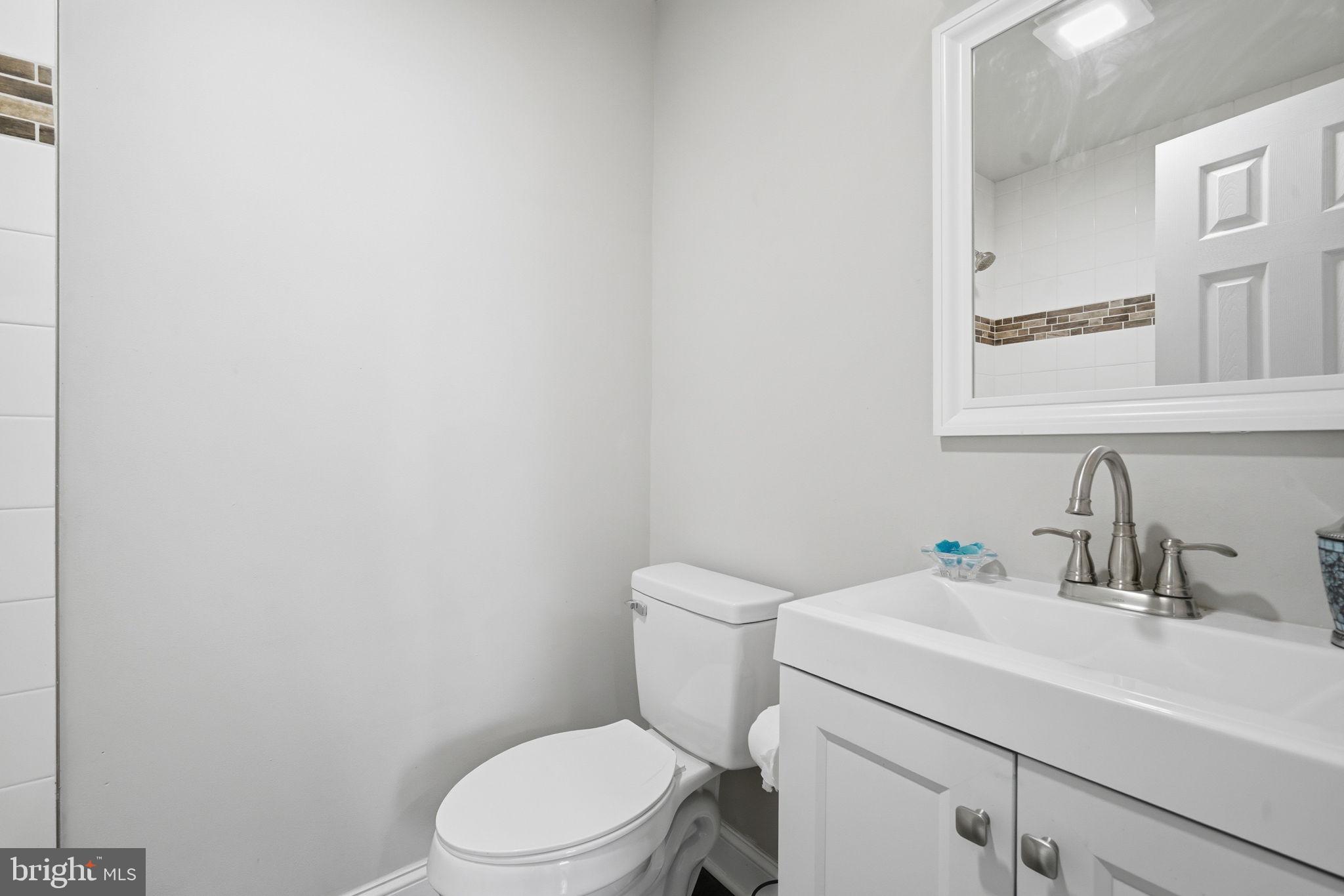 ROCK HALL - Residential