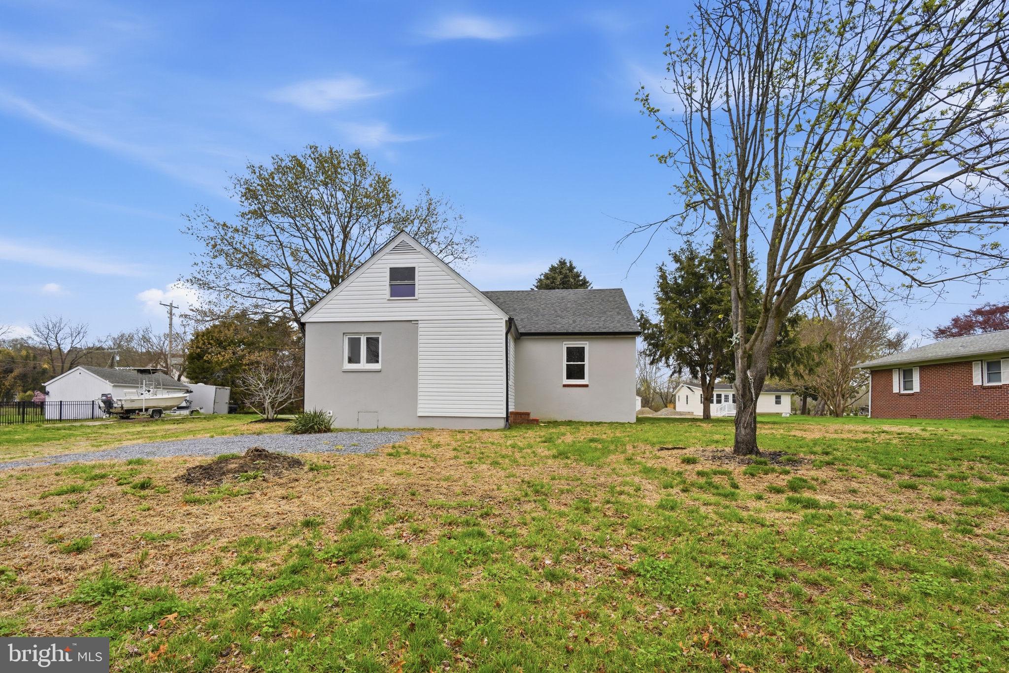ROCK HALL - Residential