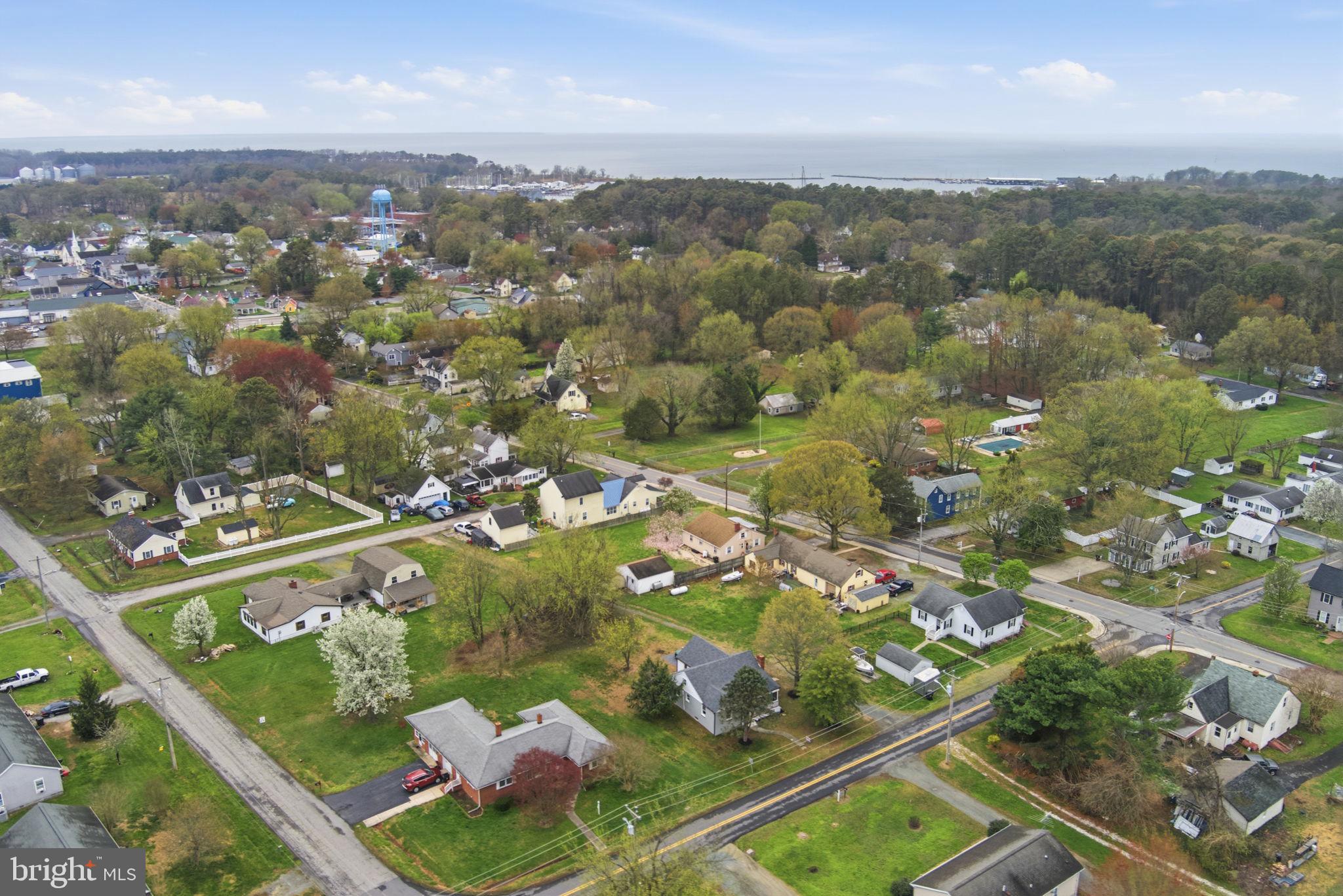 ROCK HALL - Residential